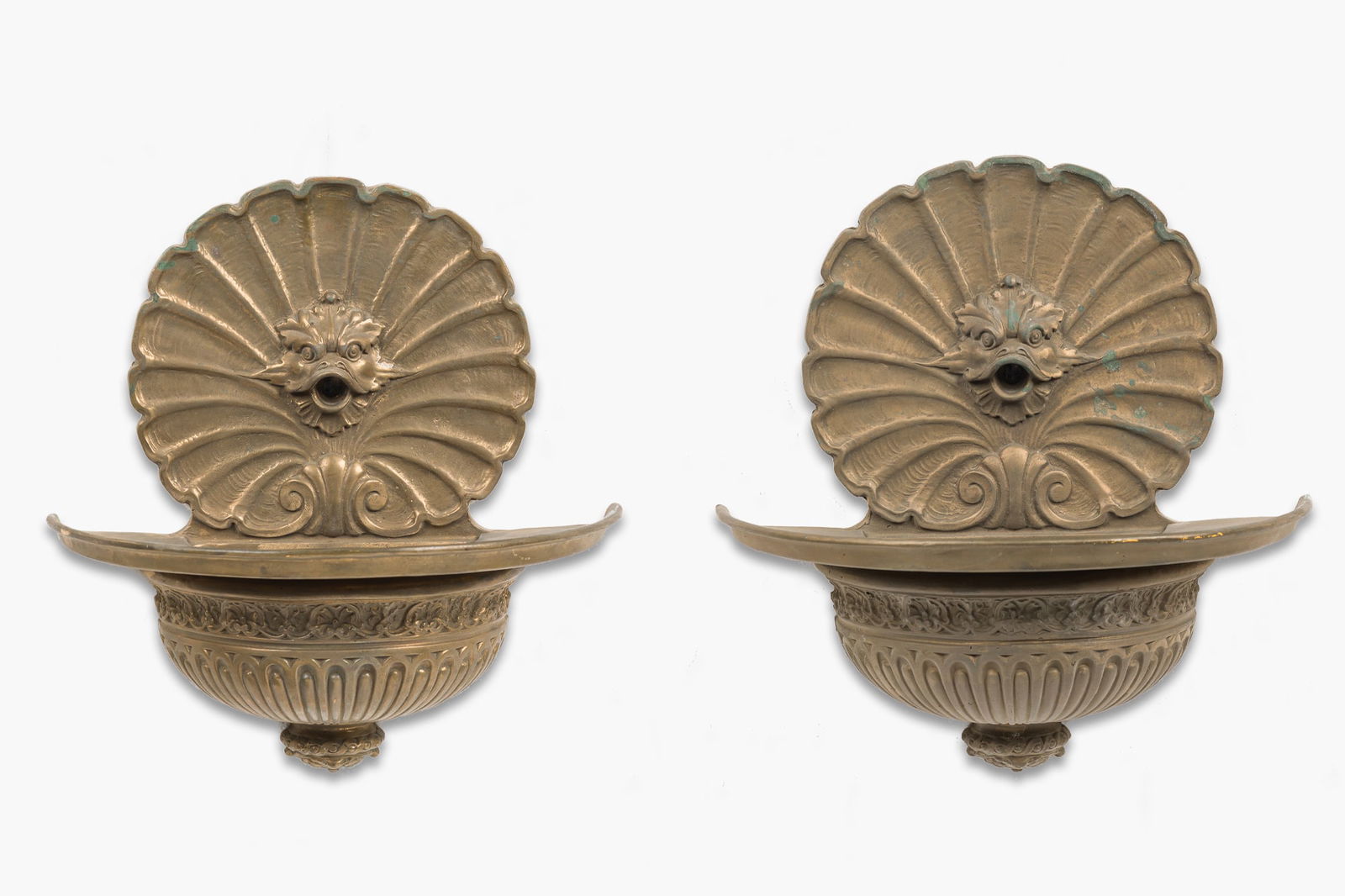 Pair Neoclassical style bronze wall fountain or lavabo (1 of 14)