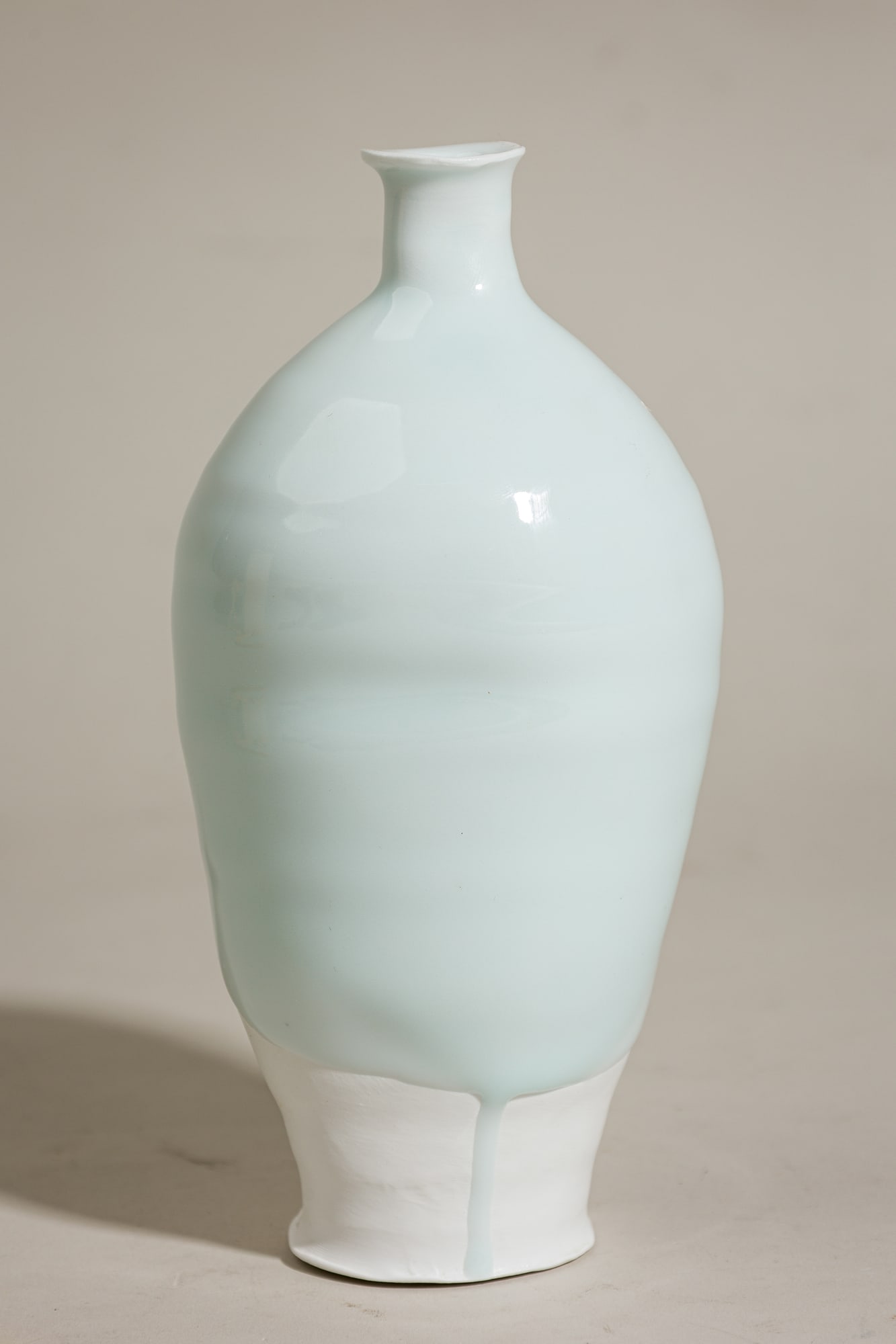 Kato Tsubusa, Japanese Modern Porcelain Vase (1 of 9)