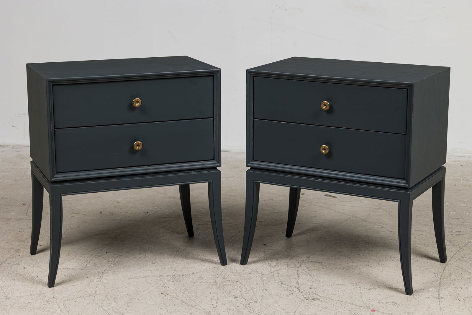 Chelsea Textiles, Tommi Parzinger style Nightstands (1 of 8)