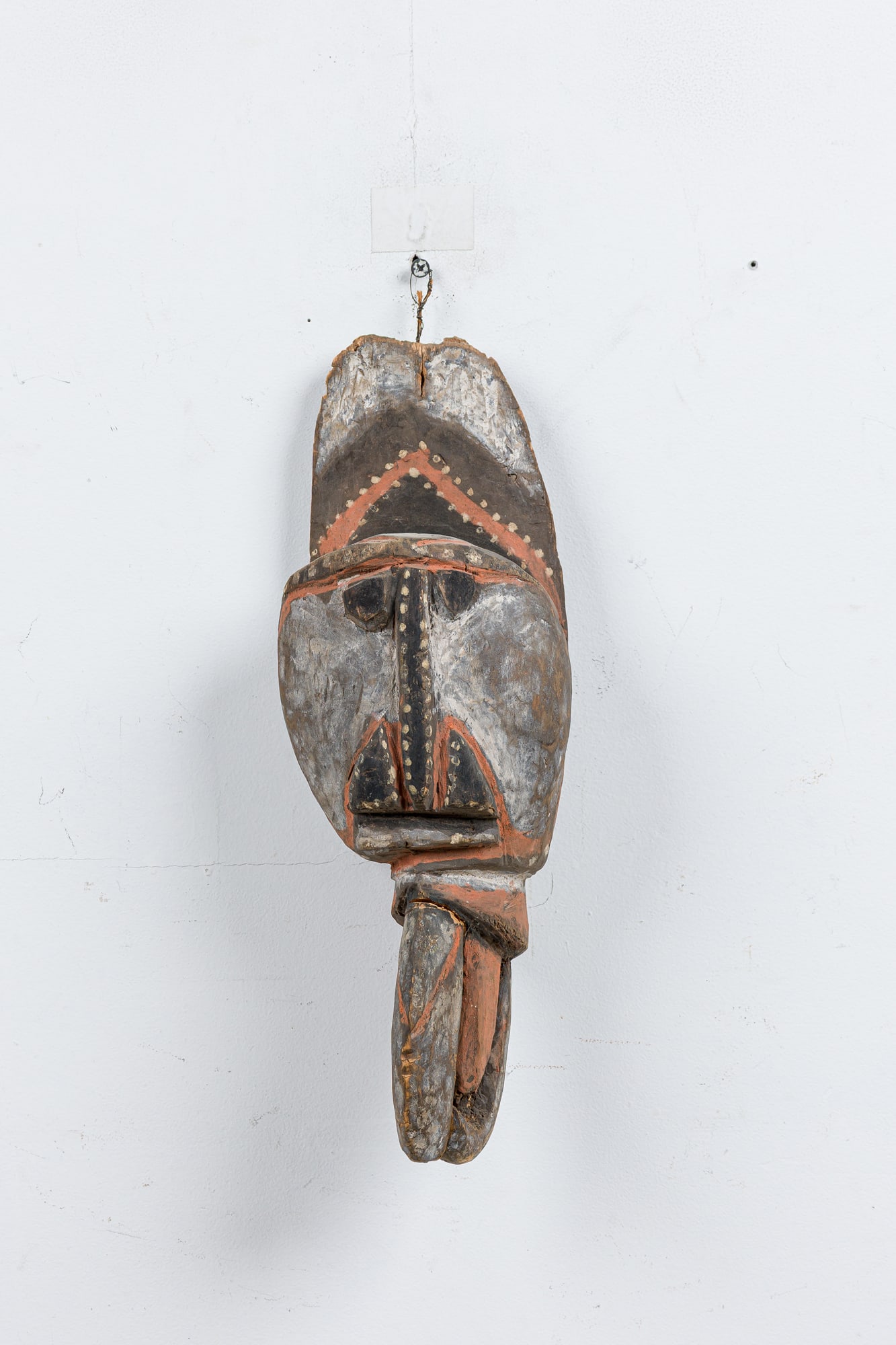 Abelam or Kwoma Oceanic Carved Spirit Figure (1 of 6)
