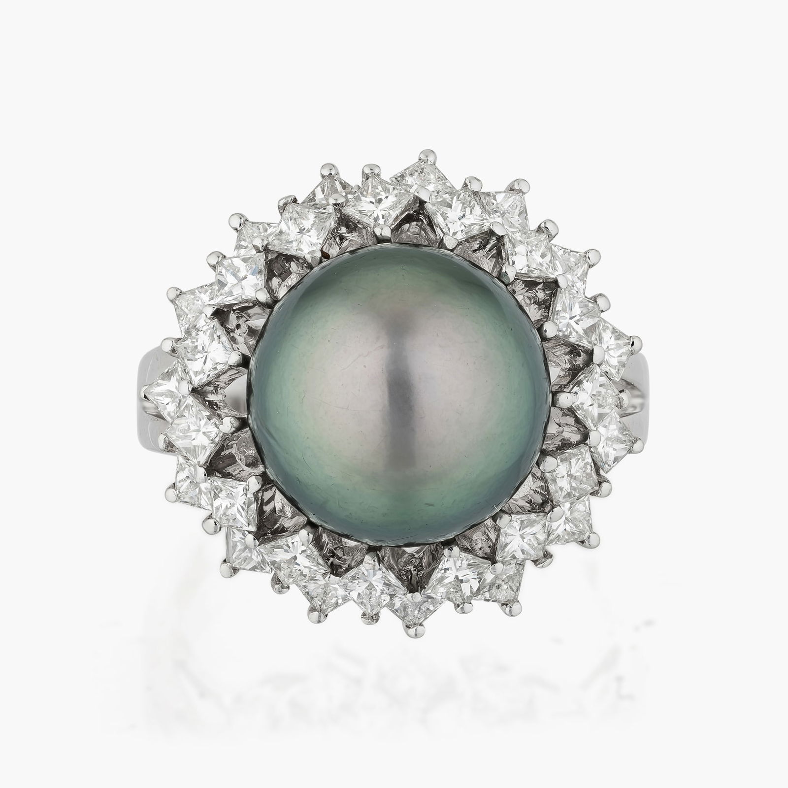 Black Pearl and Diamond Ring (1 of 2)