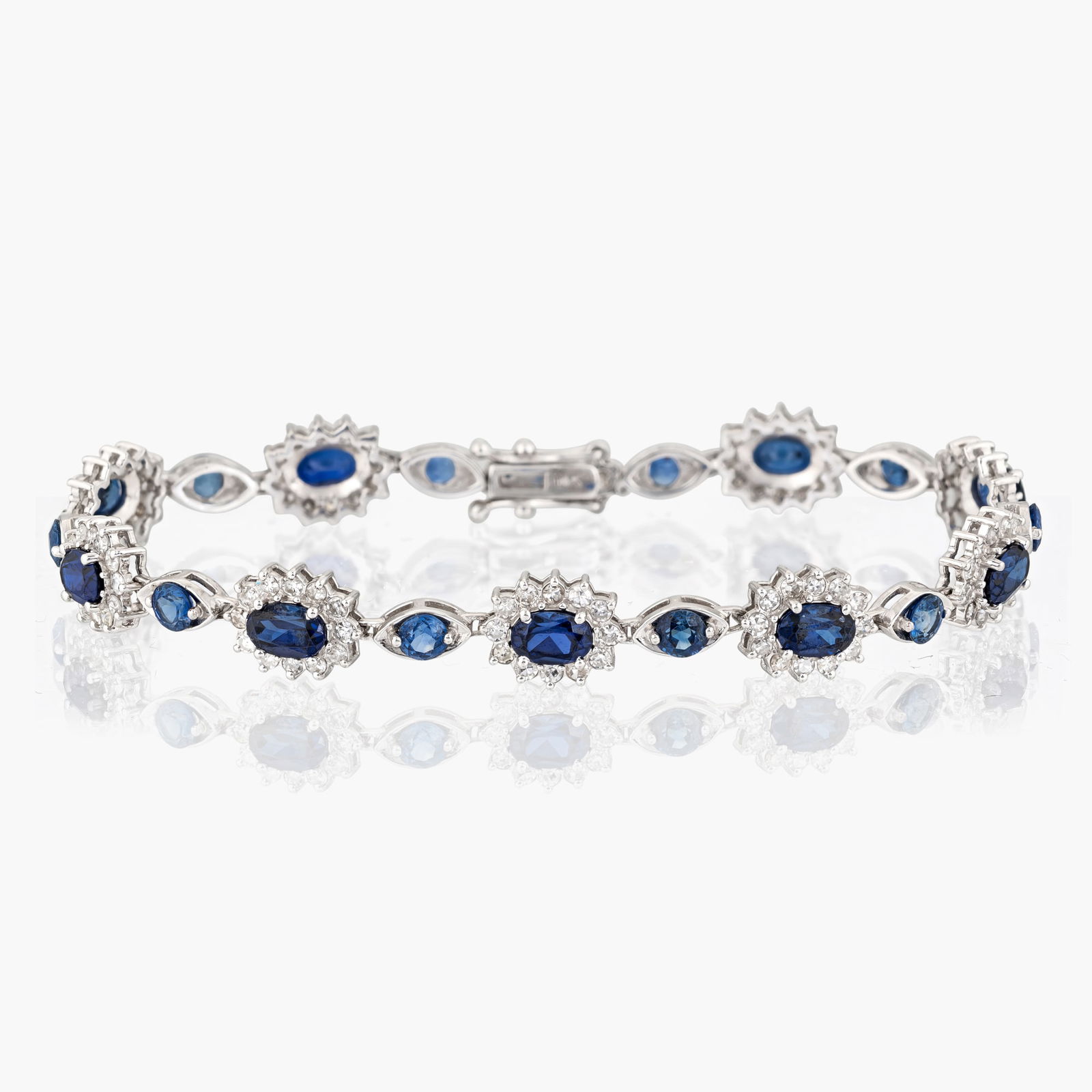Sapphire And Diamond Bracelet In white Gold (1 of 2)