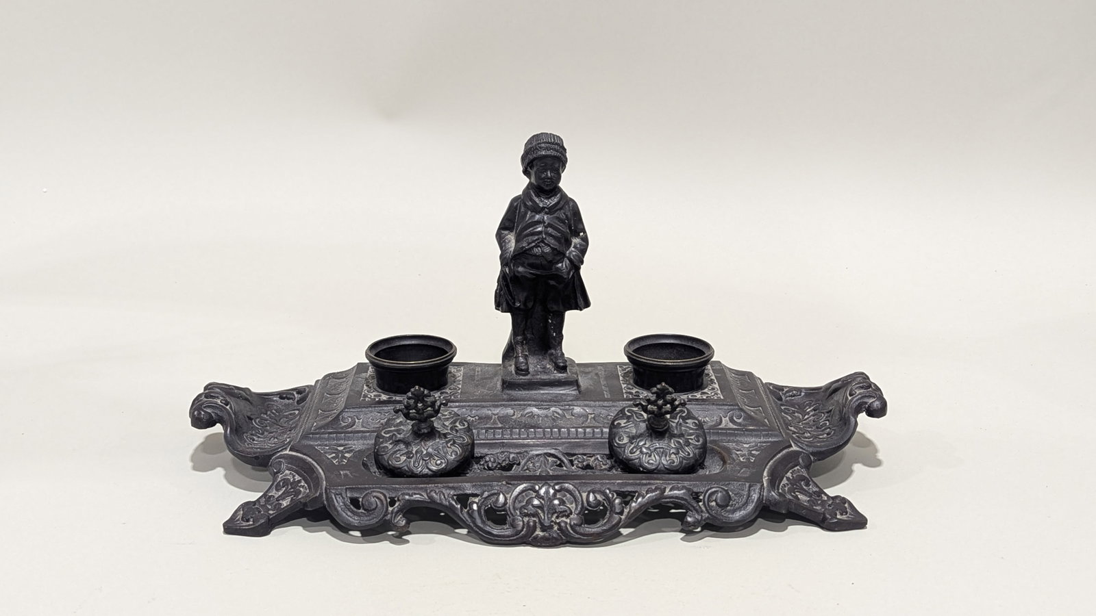 Maitland Smith, bronze double Inkwell (1 of 9)