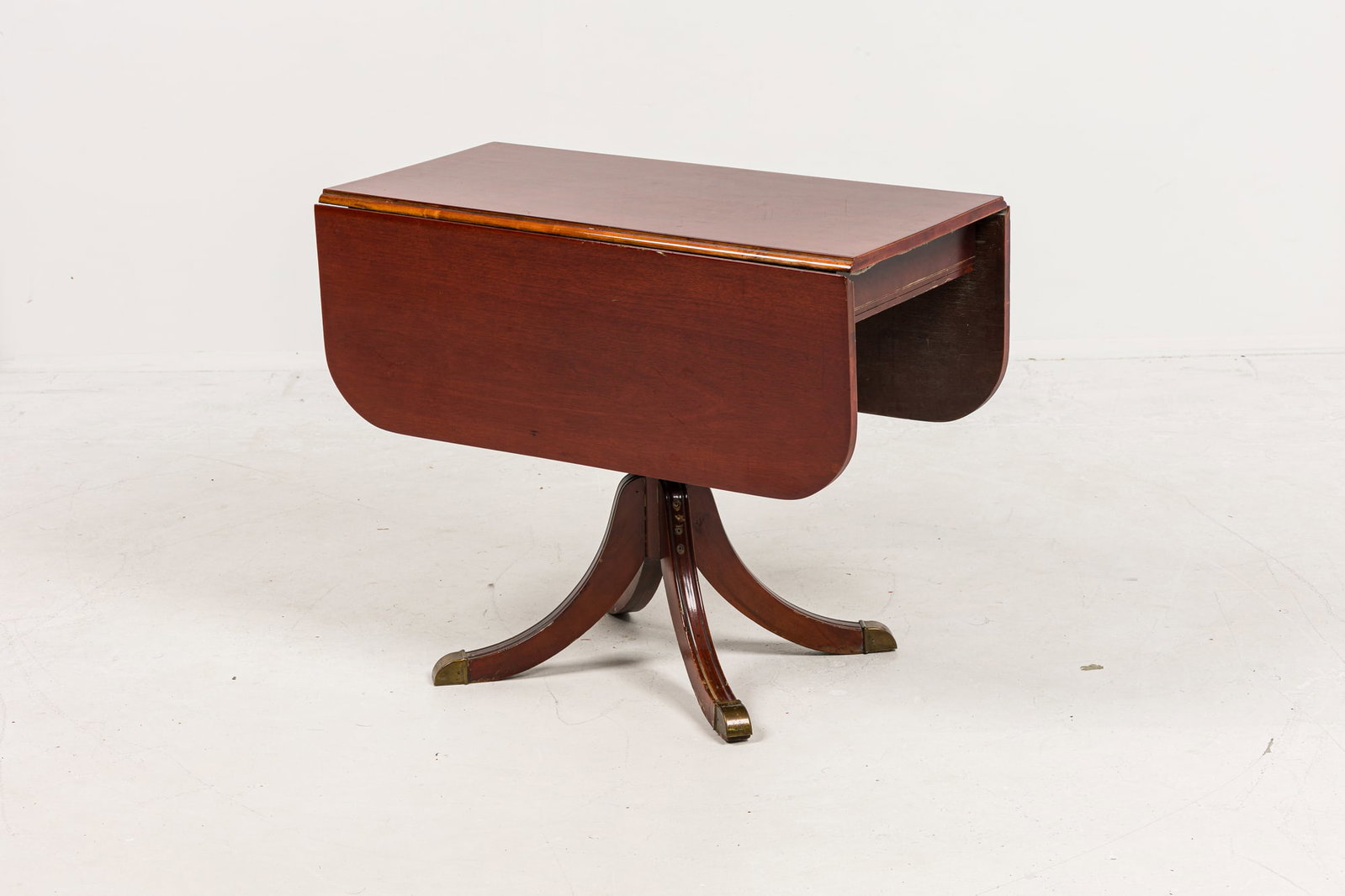 George III style mahogany drop leaf table (1 of 7)
