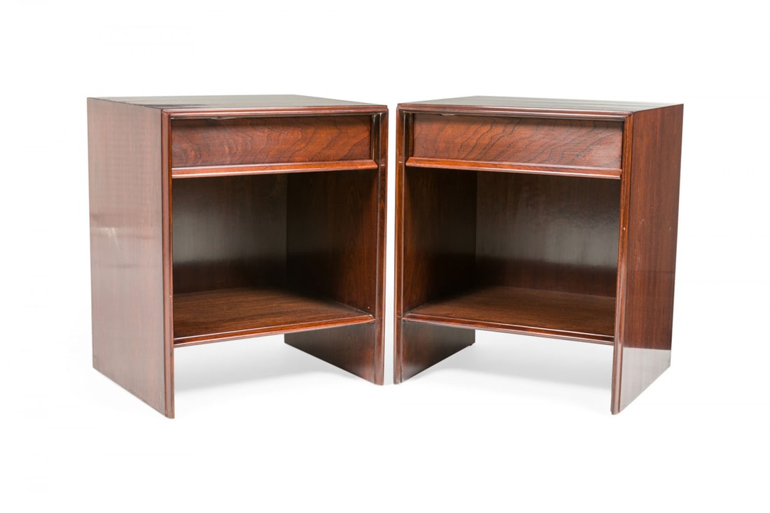 T.H. Robsjohn-Gibbings for Widdicomb, pair walnut side tables (1 of 10)