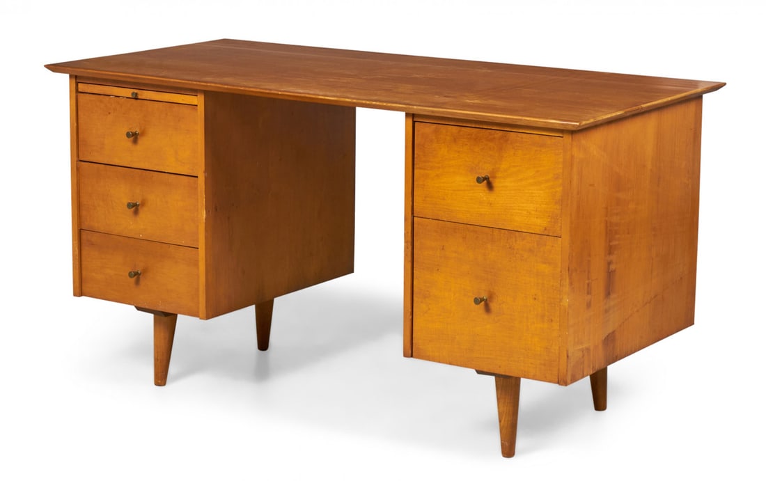 Paul McCobb for Winchendon, Planner Group desk, model 1561 (1 of 14)