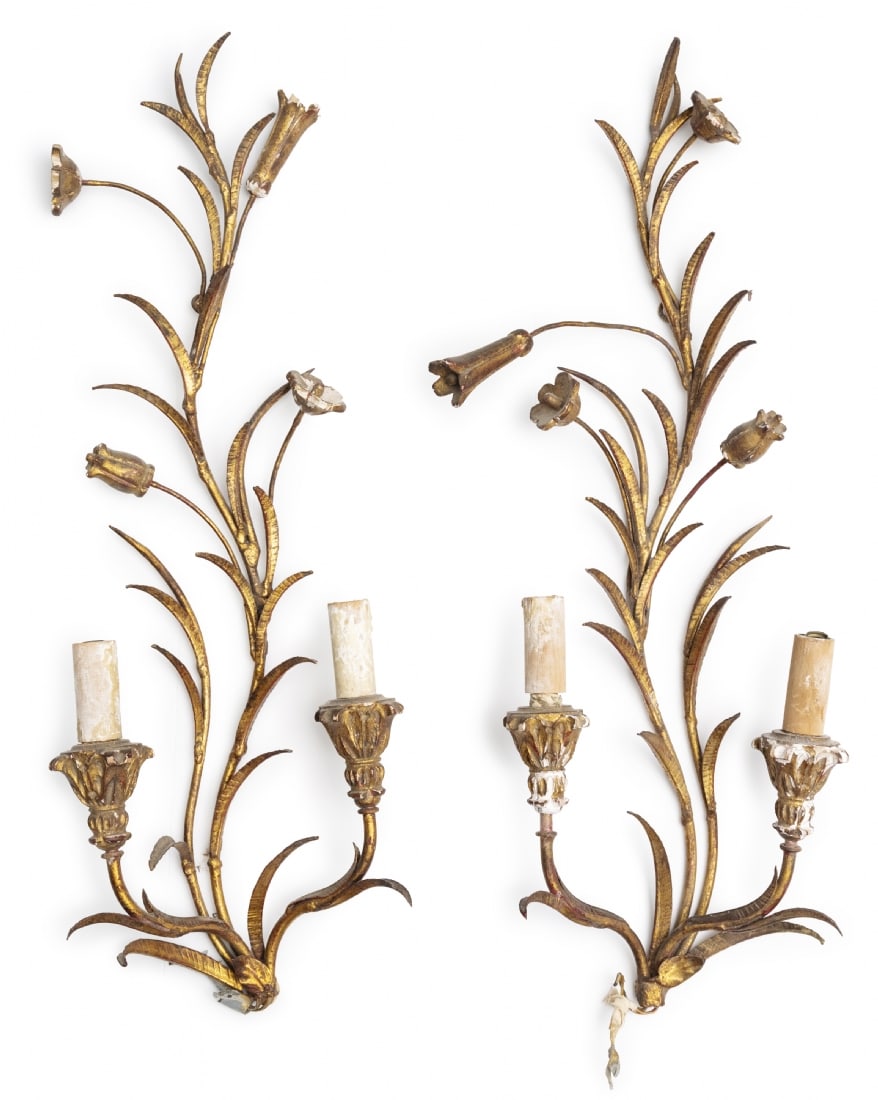 Pair of antique wall sconces made of metal and gilded plaster (1 of 4)