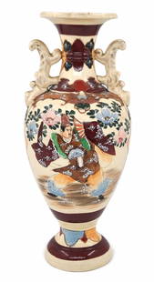 Antique Japanese Satsuma Vase, signed: Antique Japanese Satsuma Vase, signed, decorated with enamel and gold. Height: 32 cm Width: 15 cmNotice: We are located in Israel and provide full packing and shipping service. You can ask us for a sh