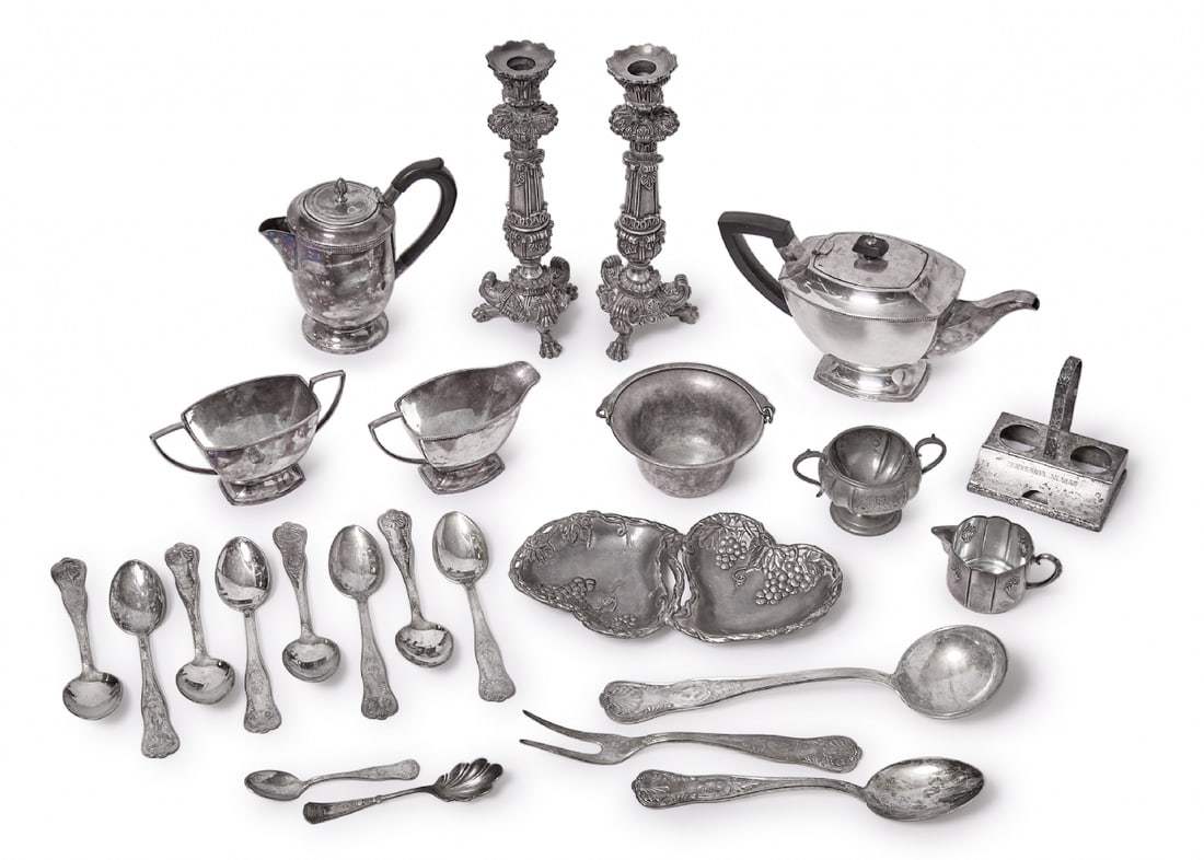 Various Items Made of Metal, Silver-Plated, Various Models, Some Signed: Various Items Made of Metal, Silver-Plated, Various Models, Some Signed, various serving utensils, cutlery parts, decorative items, and more Height of the candlesticks: 29 cmNotice: We are located in