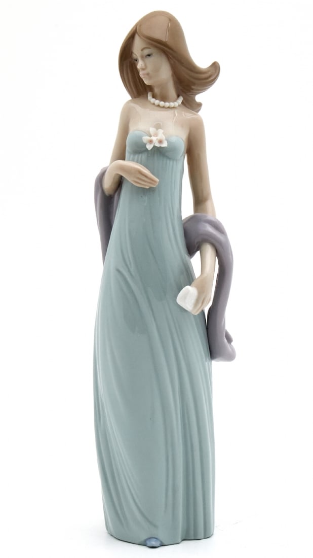 Porcelain Sculpture by Lladro - 'Young Woman in Dress', Signed (1 of 7)