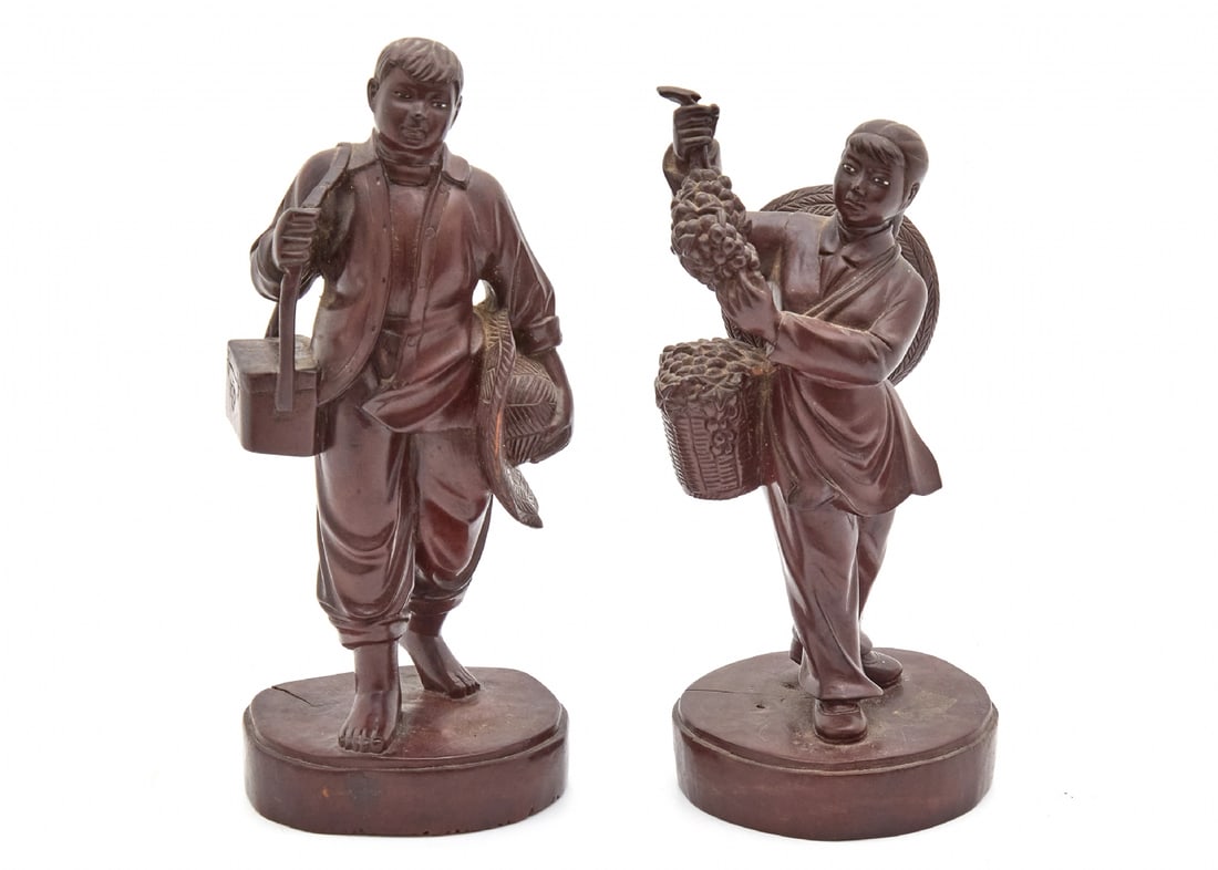 Pair of Decorative Japanese Wooden Figurines of a Country Boy and Girl, Carved Work (1 of 4)