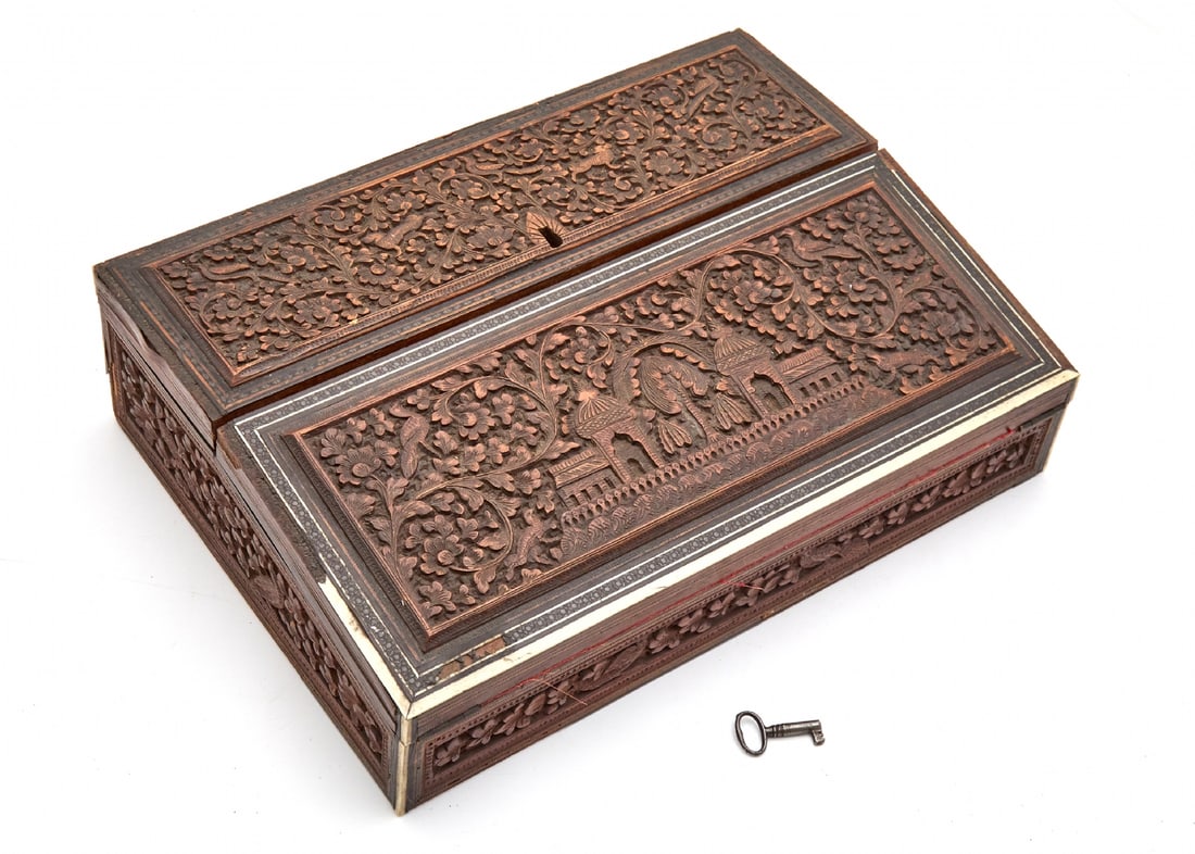 High-Quality Antique Anglo-Indian Writing Slope, Late 19th or Early 20th Century, Made of Wood: High-Quality Antique Anglo-Indian Writing Slope, Late 19th or Early 20th Century, Made of Wood, Decorated with impressive carvings and inlaid with bone strips. Red velvet interior lining. Missing