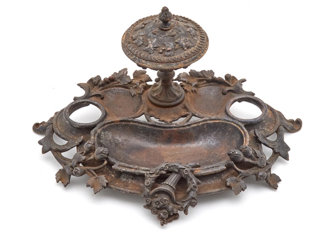 Antique German Desktop Inkwell, 'Fer-de-Berlin' Made of Cast Iron (1 of 3)