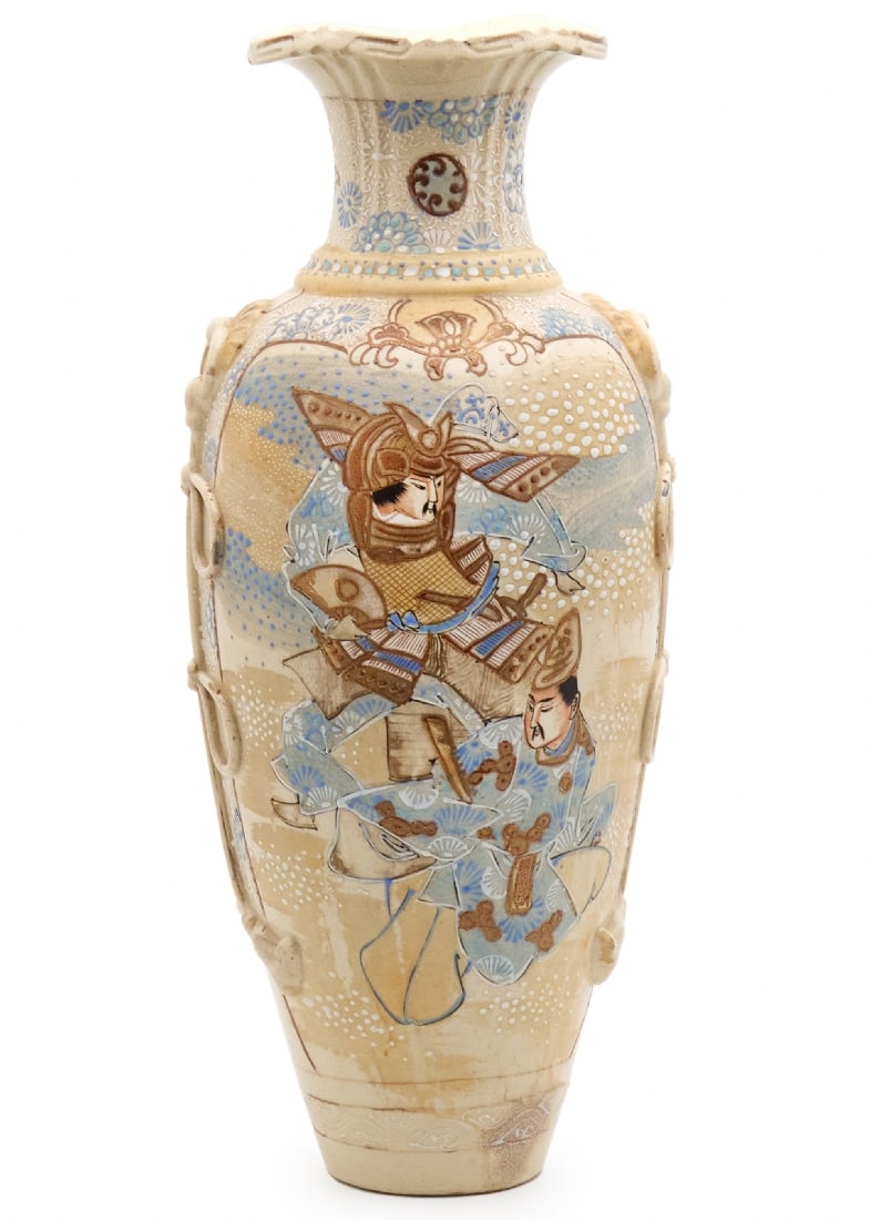 Japanese Satsuma Vase from the 19th Century, Meiji Period (1 of 4)