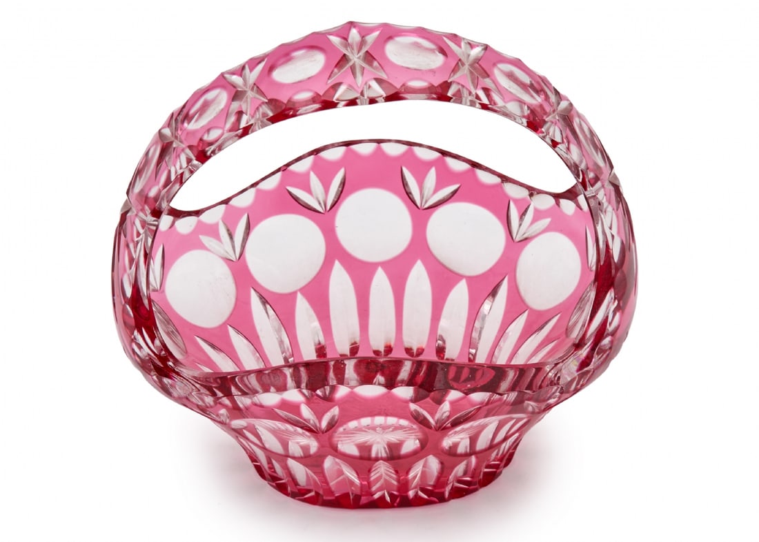 Czech Crystal Basket-Shaped Vessel, Layered Pink Crystal: Czech Crystal Basket-Shaped Vessel, Layered Pink Crystal, decorated with 'Cut to clear' polishing work Height including handle: 21 cm Length: 21 cm Notice: We are located in Israel and provide full pa