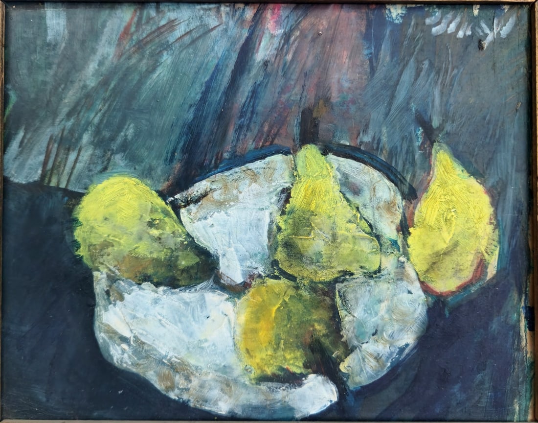 Arie Wachenhauser - 'Four Yellow Pears' - Oil on Board, Signed: Arie Wachenhauser - 'Four Yellow Pears' - Oil on Board, Signed, dimensions: 19X27 cm Frame Dimensions: 27X32 cm Notice: We are located in Israel and provide full packing and shipping service. You can 