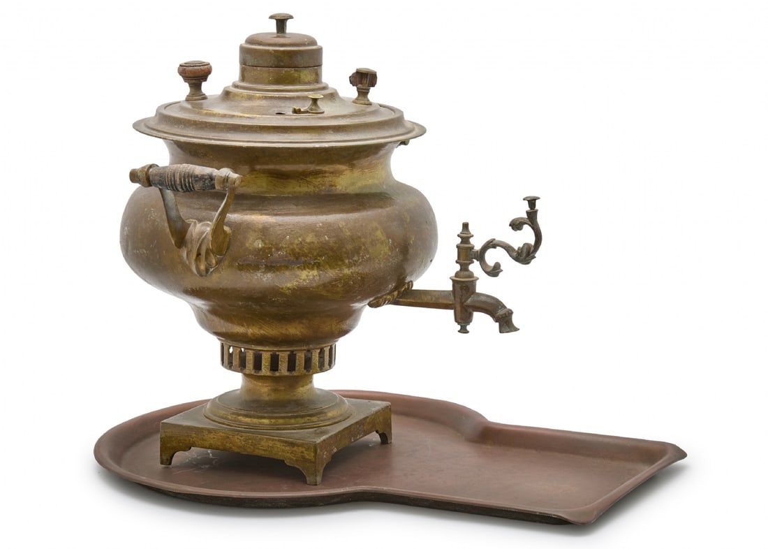Antique 19th Century Russian Samovar, Made of Brass with Wooden Handles: Antique 19th Century Russian Samovar, Made of Brass with Wooden Handles, includes serving tray Height: 42 cm Width: 36 cm Depth: 35 cm Tray length: 51 cm Notice: We are located in Israel and provide f