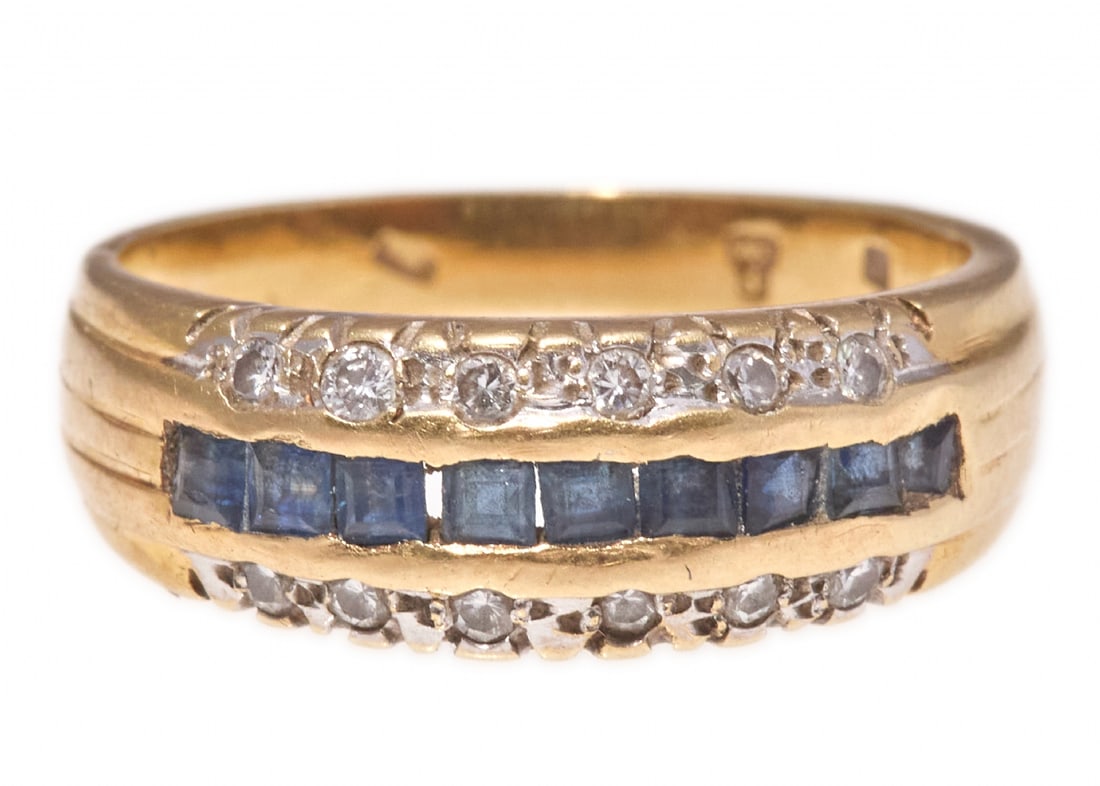 14 Karat Yellow Gold Ring, Signed, Set with 14 Small Diamonds: 14 Karat Yellow Gold Ring, Signed, Set with 14 Small Diamonds, total weight of approximately 14 points and blue sapphire stones Ring size according to photo on measuring stick Total weight: 3.38 grams