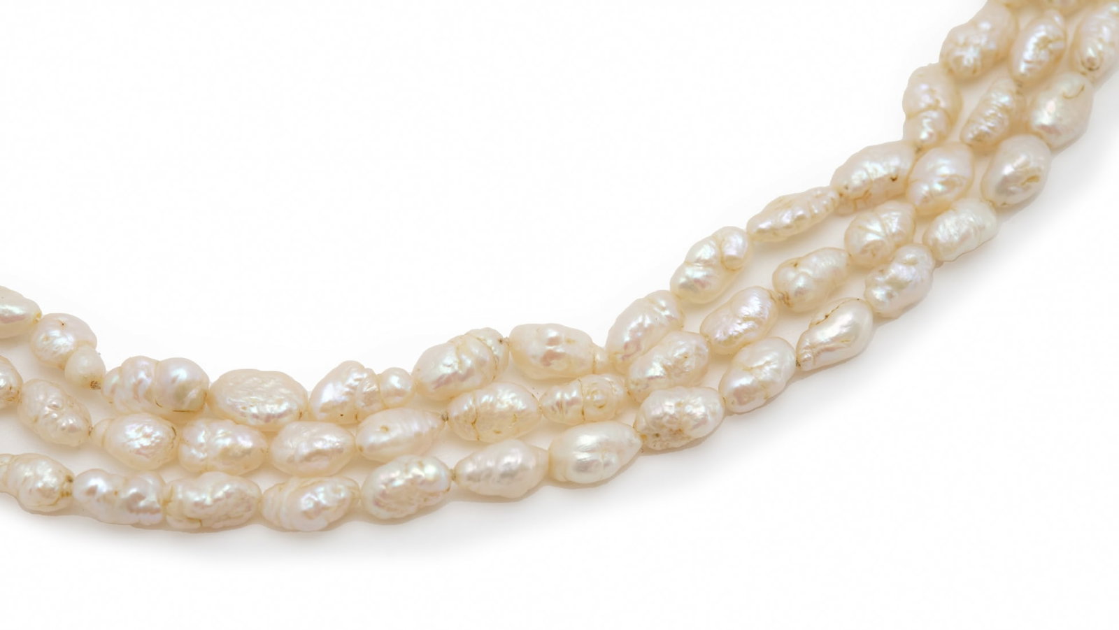 Two Pearl Necklaces - 3
