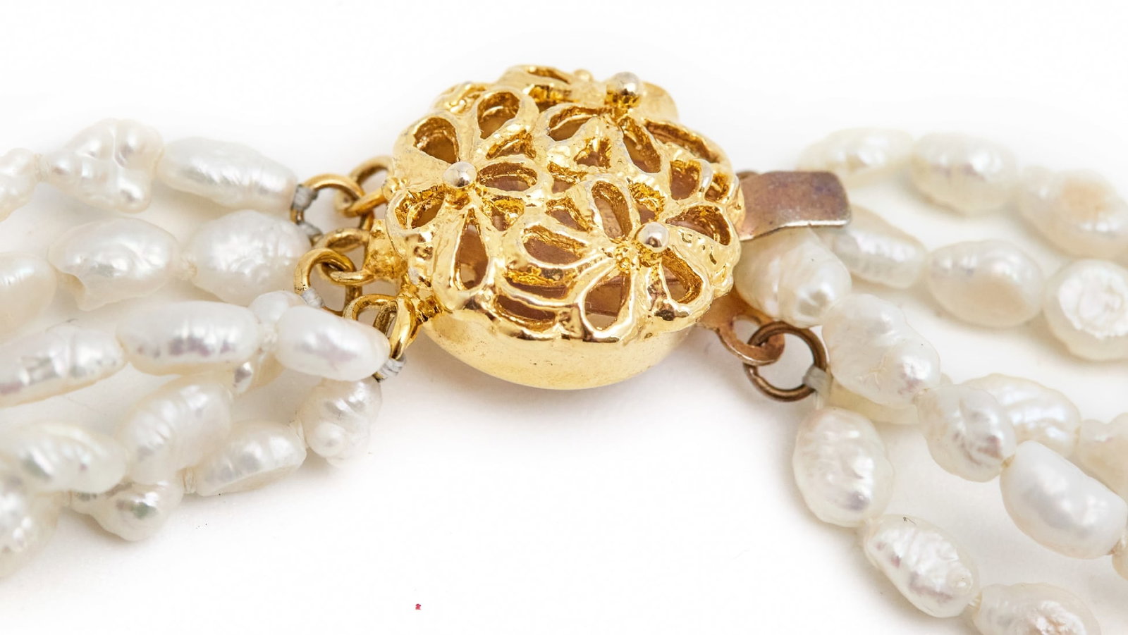 Two Pearl Necklaces - 4