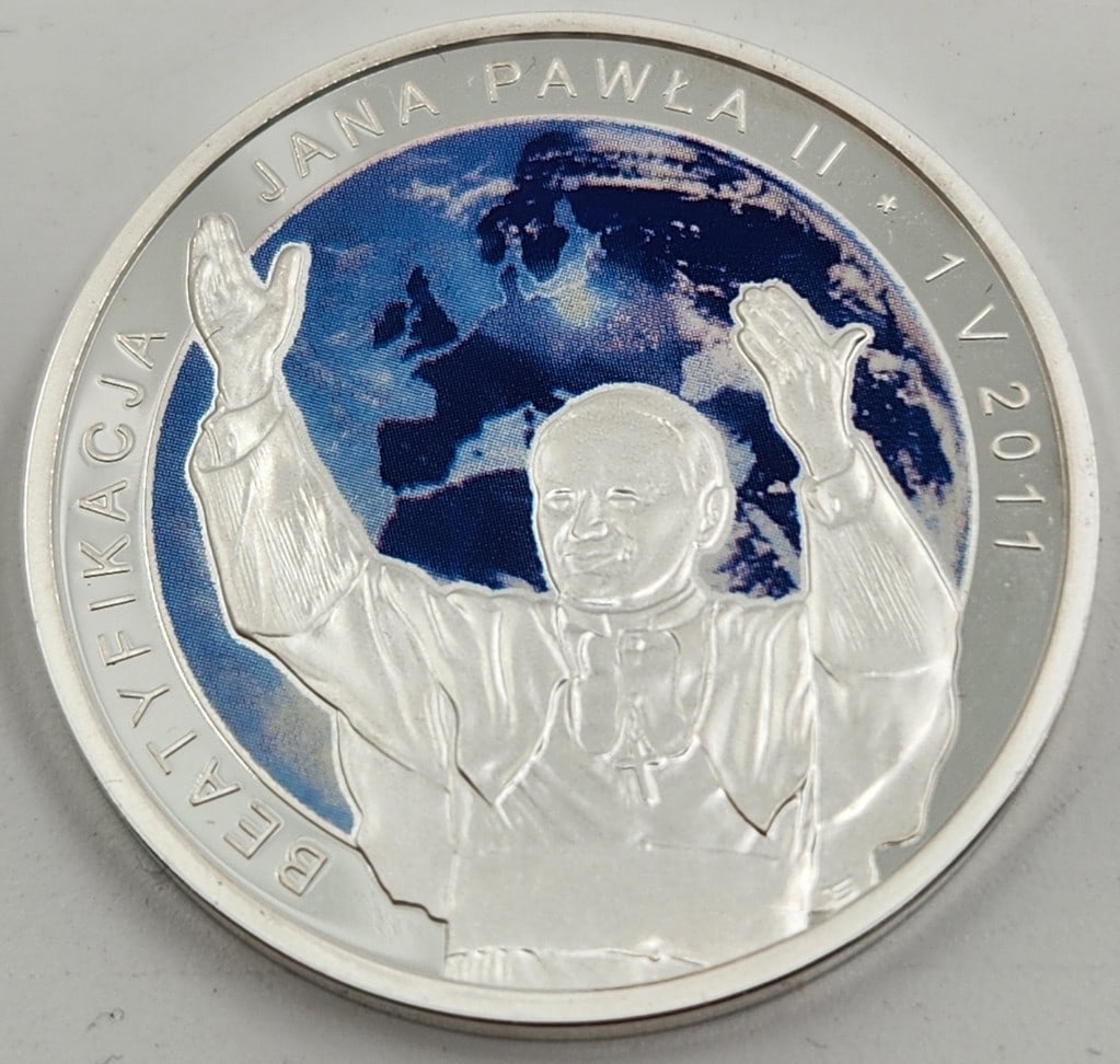 Polish Silver Medal for Pope John Paul II, 20 Zloty: Polish Silver Medal for Pope John Paul II, 20 Zloty, country: Poland Year: 2011 Metal: Silver 925 Weight: 28 grams Theme: Beatification of John Paul II on the 1st of May 2011 Mintage: 80,000 units Com