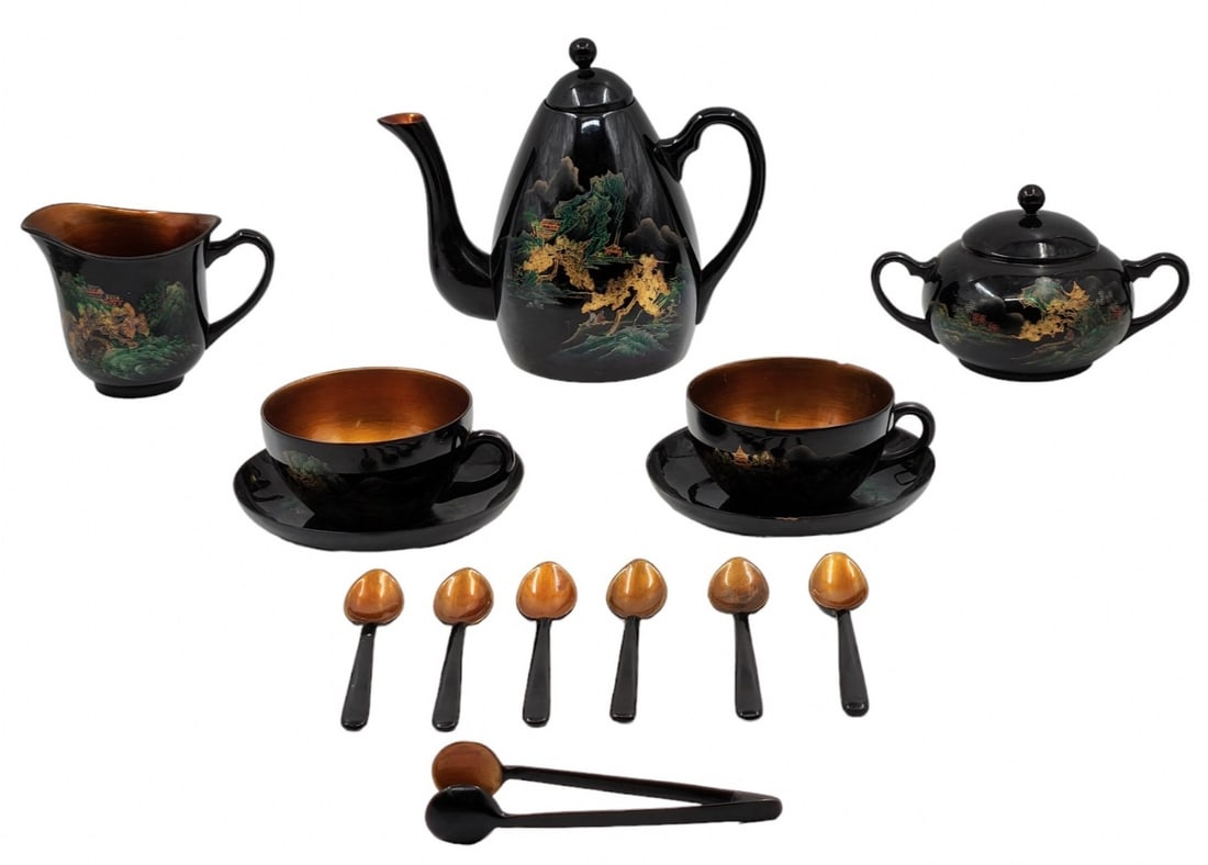 Impressive Chinese Tea Serving Set - 2