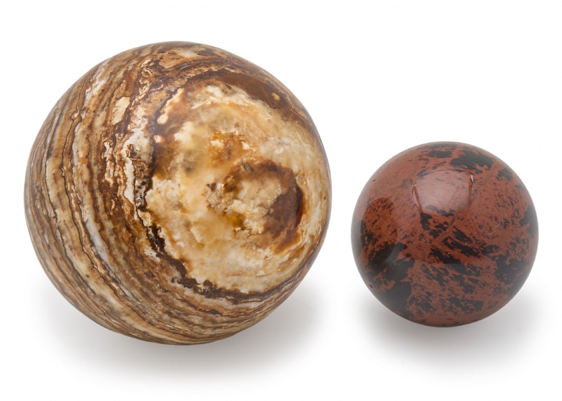Pair of Decorative Spheres Made of Polished Natural Stone: Pair of Decorative Spheres Made of Polished Natural Stone, dimensions: 6-9 cm Notice: We are located in Israel and provide full packing and shipping service. You can ask us for a shipping quote