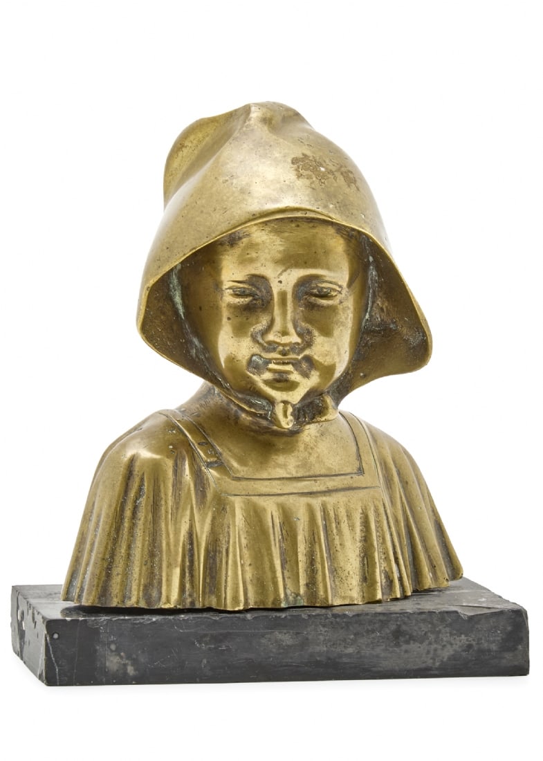 'Girl in a Hood' - Bronze Sculpture, Unsigned, Black Marble Base: 'Girl in a Hood' - Bronze Sculpture, Unsigned, Black Marble Base, unknown artist, defect to marble (pictured) Total height: 19.5 cm Base dimensions: 9X16 cm Notice: We are located in Israel and provid