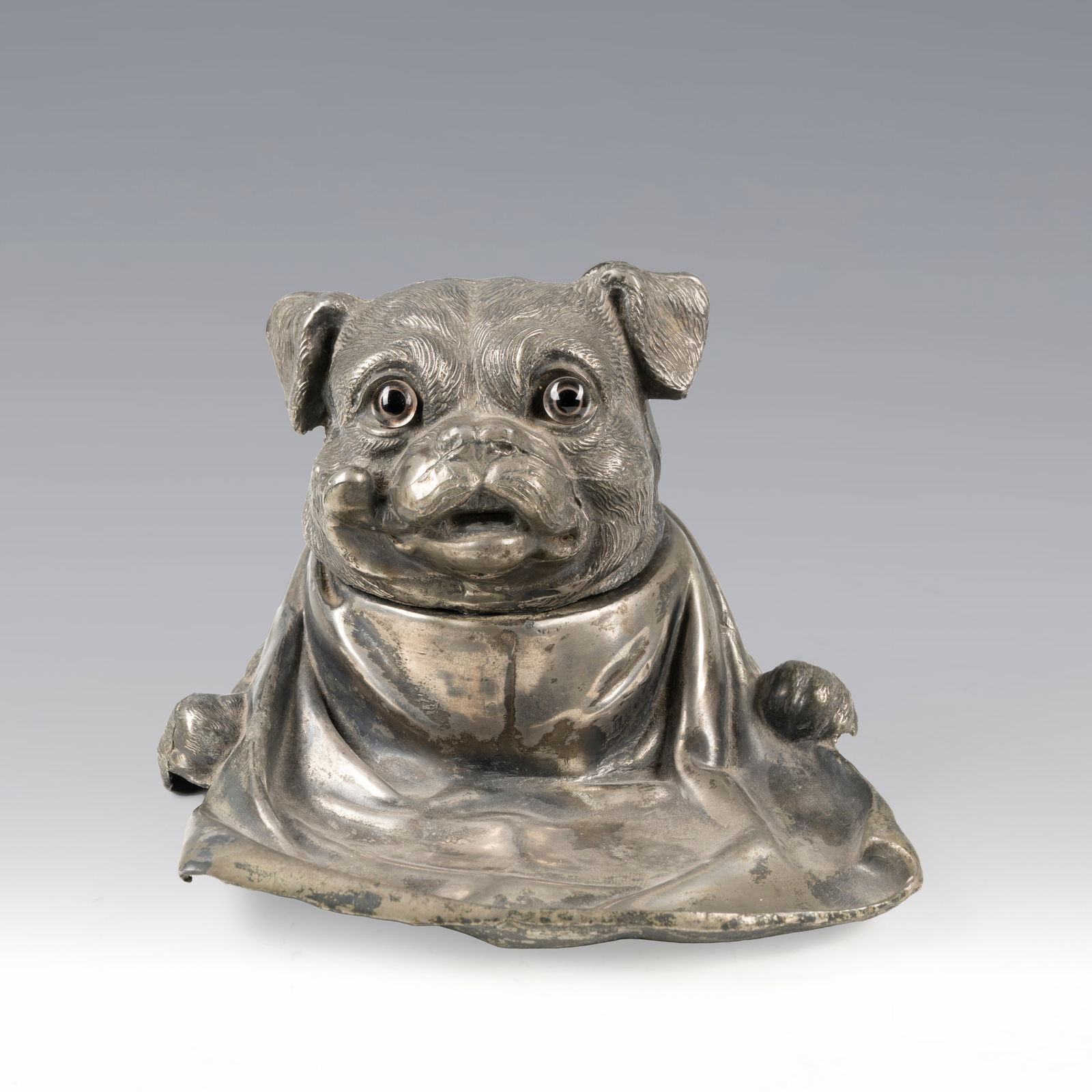 Calamaio a foggia di cane Metallo argentato Inizi del XX secolo 10 x 13 x 13 cm A dog-shaped (1 of 9)