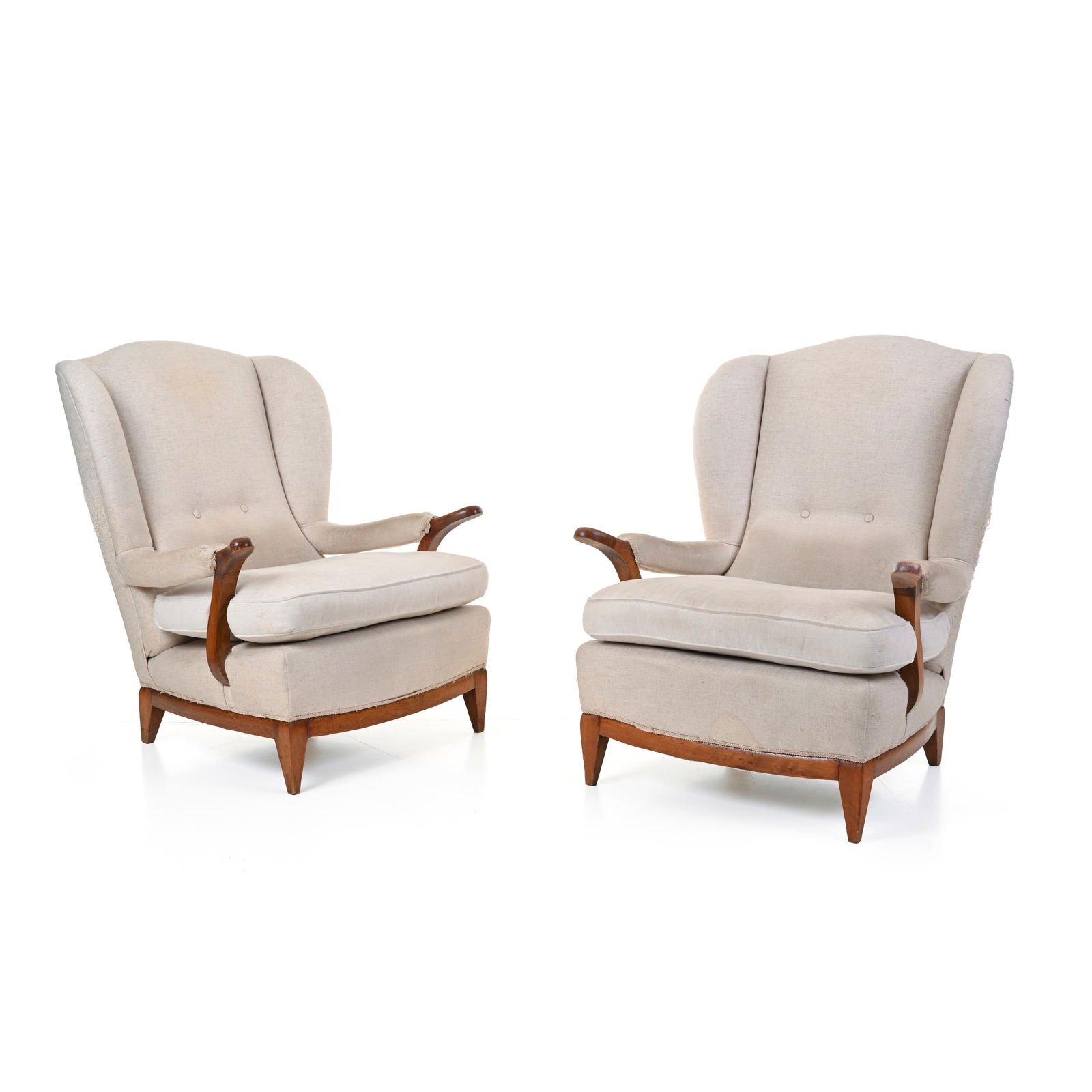 Paolo Buffa (Milano 1903 - 1970) Coppia di poltrone Struttura in legno, manici leggermente arcuati, (1 of 8)