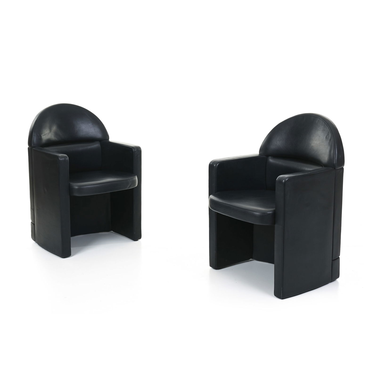 Paolo Pininfarina (Torino 1958 - 2024) Coppia di poltrone Mod. Ego Meeting Struttura in metallo, (1 of 7)