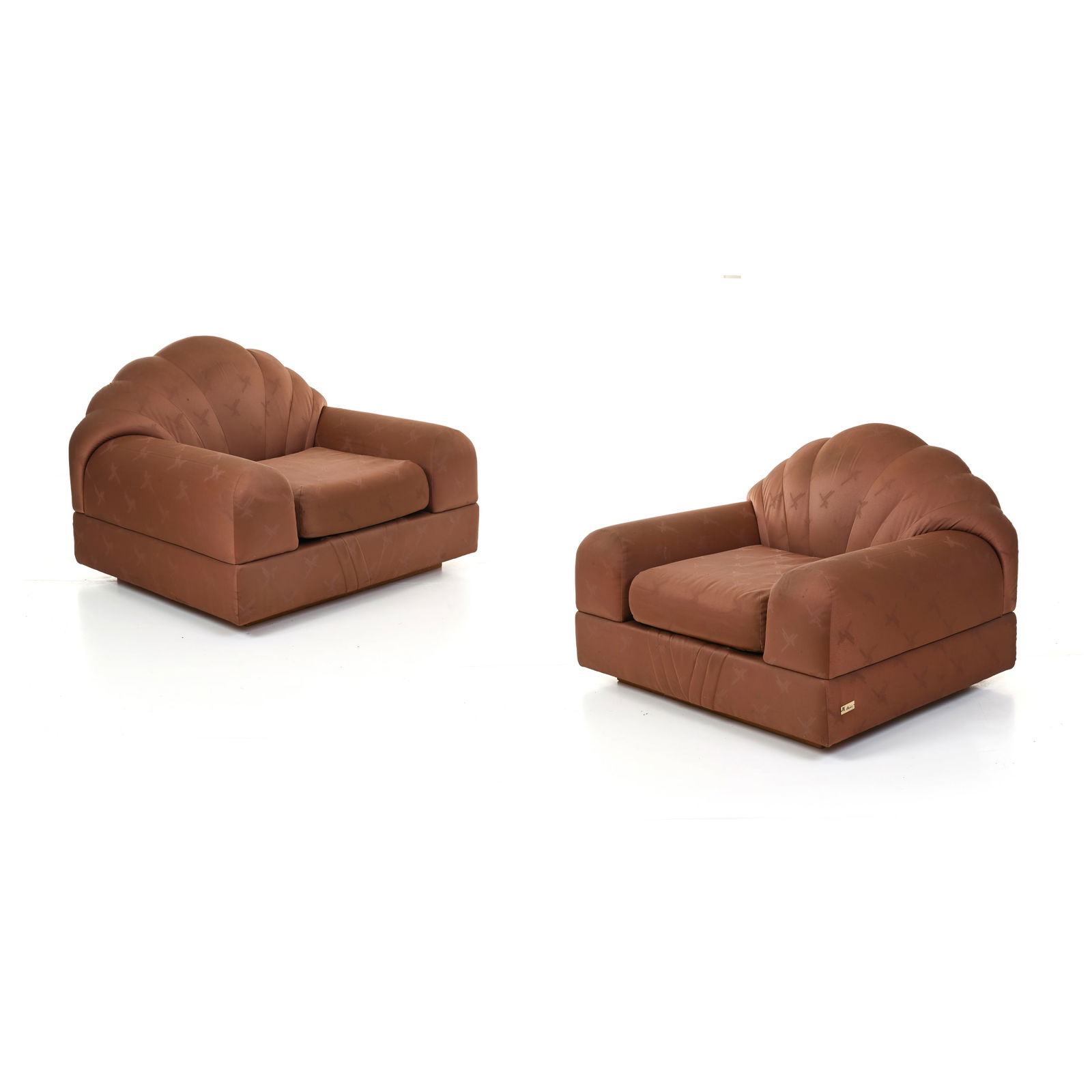 Alain Delon (Sceaux 1935 - Douchy-Montcorbon 2024) Coppia di poltrone Mod. Salon Struttura in (1 of 9)