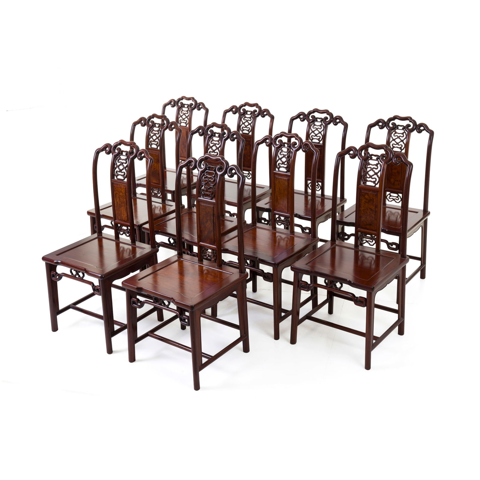Dieci sedie Struttura in legno di Hongmu Cina, XX secolo 98 x 46 x 43 cm Ten chairs Hongmu wood (1 of 7)