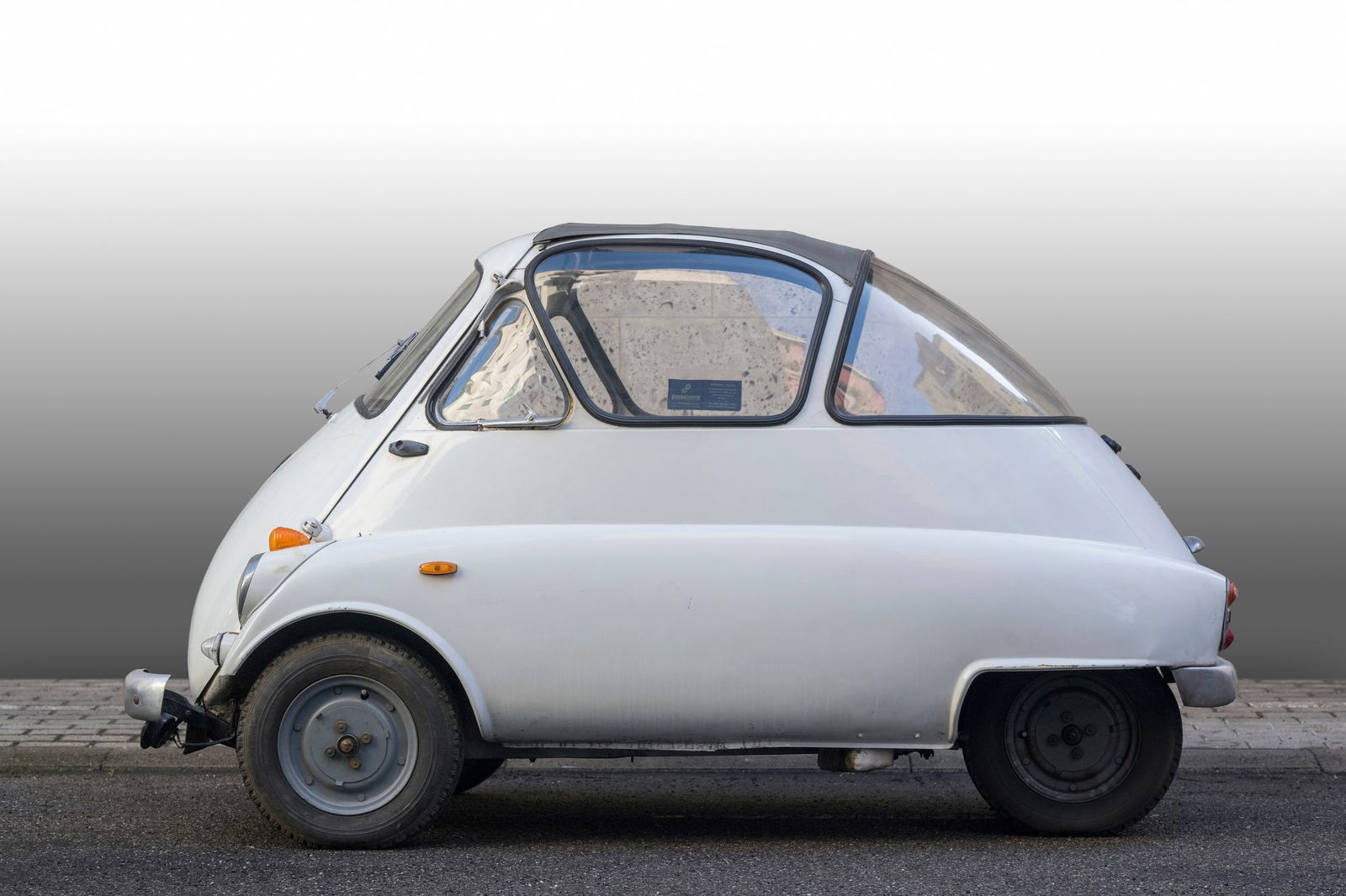ISO RIVOLTA - ISETTA - 3