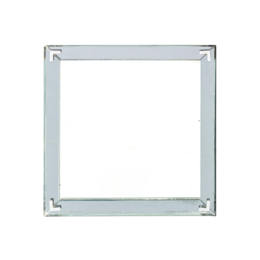 Fontana Arte, Italia, 1960 ca.: Fontana Arte Specchiera Mod. 2015 Struttura in metallo, cornice in cristallo molato di grosso spessore e cristallo molato e specchiato, fermi in ottone nichelato Prod. Fontana Arte Italia, 1960 ca. 59