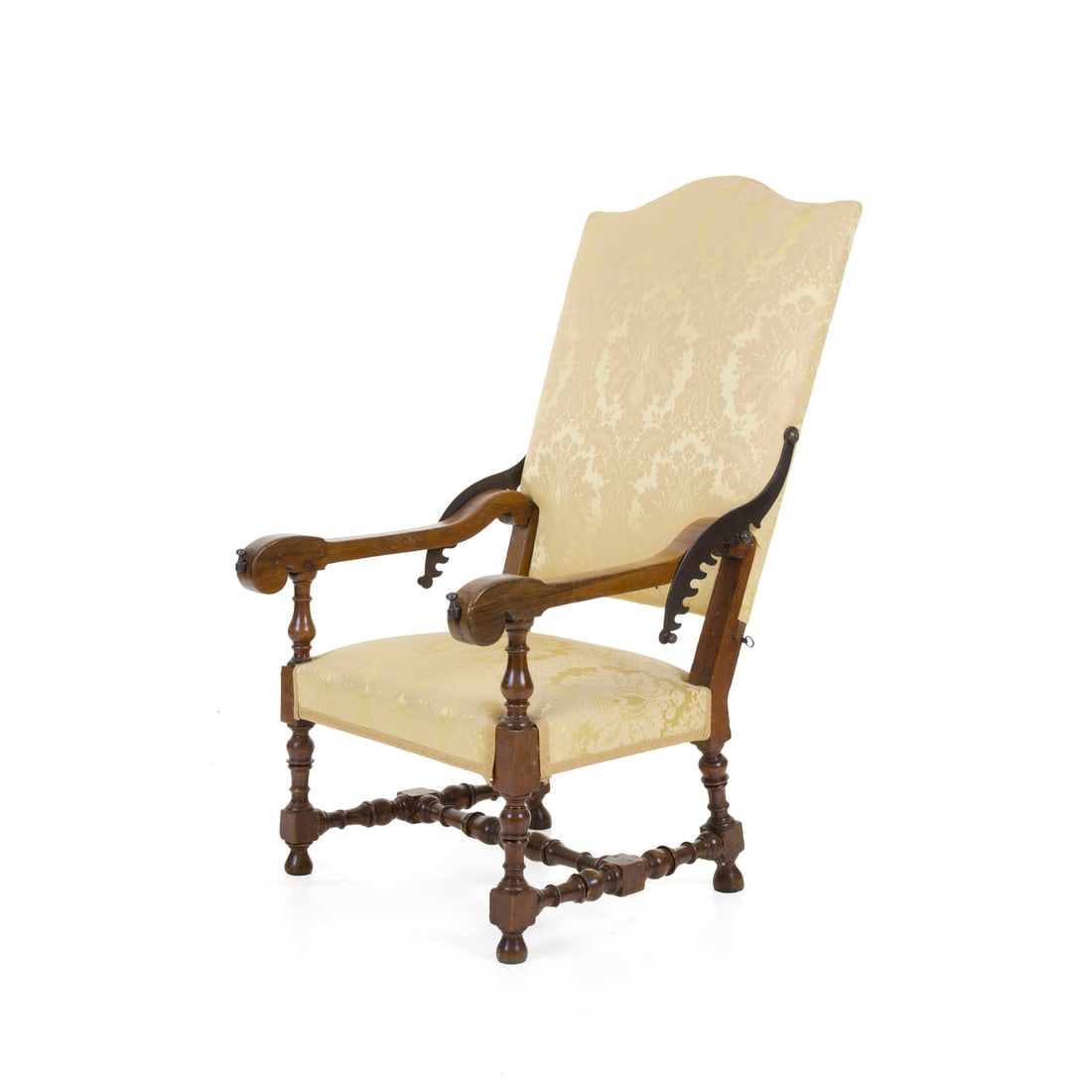 Poltrona, Italia, XIX secolo: Poltrona a schienale reclinabile Noce Italia, XIX secolo 135 x 72 x 72 cm Meccanismo in ferro battuto e due tiretti estraibili sui braccioli per eventuale piano di appoggio An armchair with a reclinin