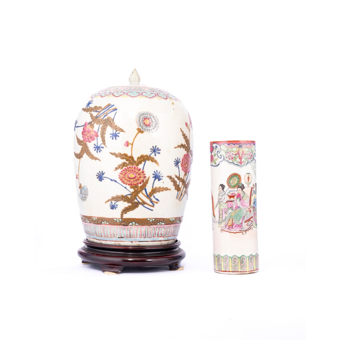 Un cachepot e un portapennelli, Cina, XX secolo (1 of 4)