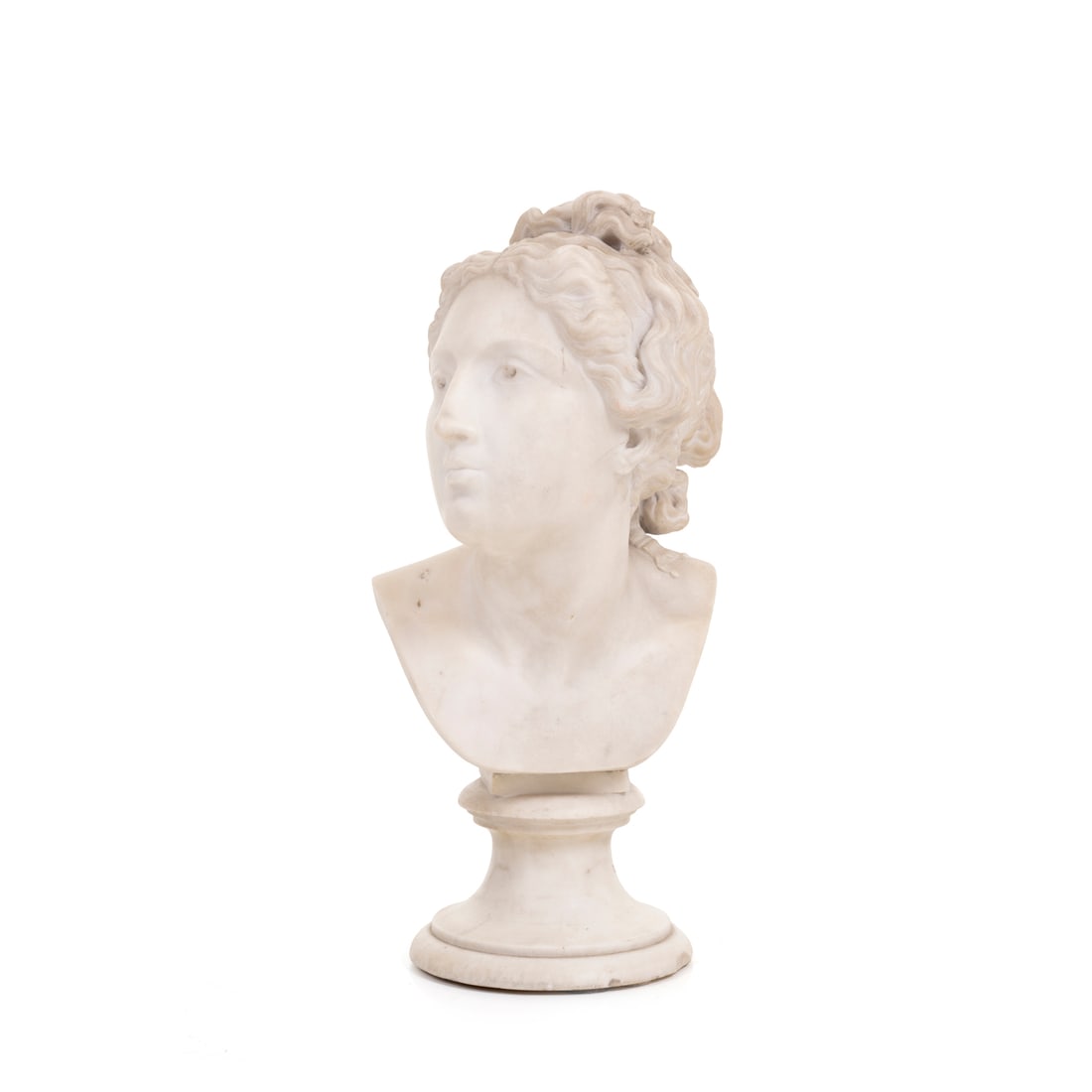Jean Baptiste Fossin (Parigi 1786 - Vauboyen 1848): Jean Baptiste Fossin (Parigi 1786 - Vauboyen 1848) Busto di Afrodite, 1848 Marmo di Carrara 44 x 18 x 18 cm Firmato e datato a destra Jean Baptiste Fossin (Paris 1786 - Vauboyen 1848) Bust of Aphrodit