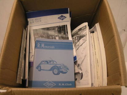 Huge Quantity of Motoring Sales Brochures: A good assortment of post-war brochures including Mercedes-Benz, Audi, Mini, Renault, Ferrari & many more. Together with a selection of press kits & Riley R.Memorenda club magazines. Mostly very good