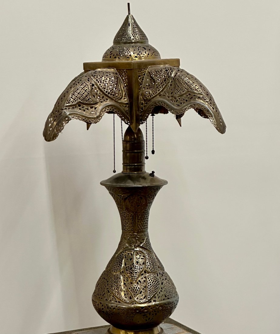 Large brass Syrian pierced brass table lamp with 4-lights. (1 of 6)