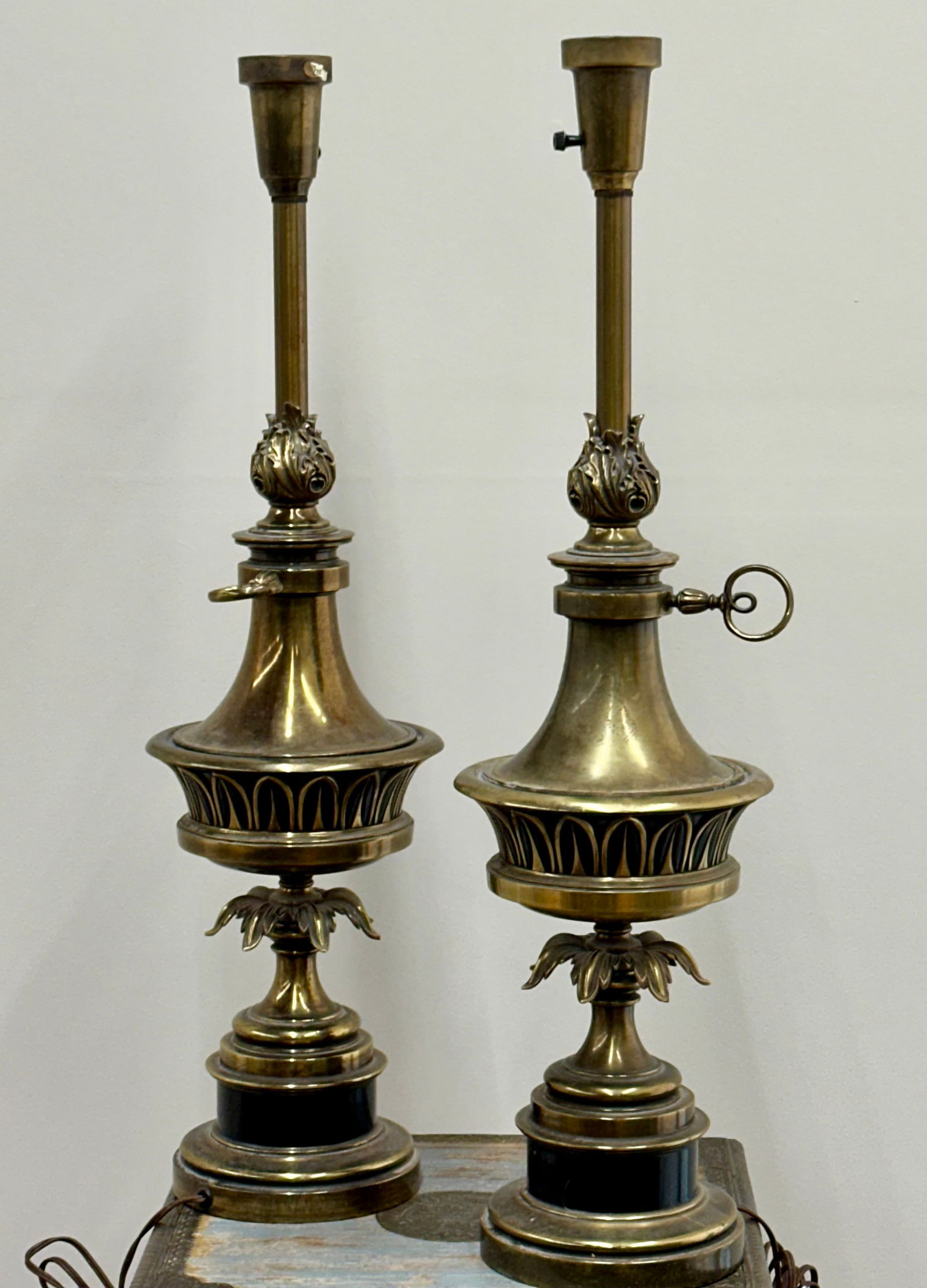 Pair of Large Victorian Brass Table Lamps (1 of 4)