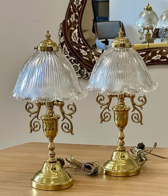 Pair of Vintage Brass Lamps with Murano Glass Shades (1 of 3)