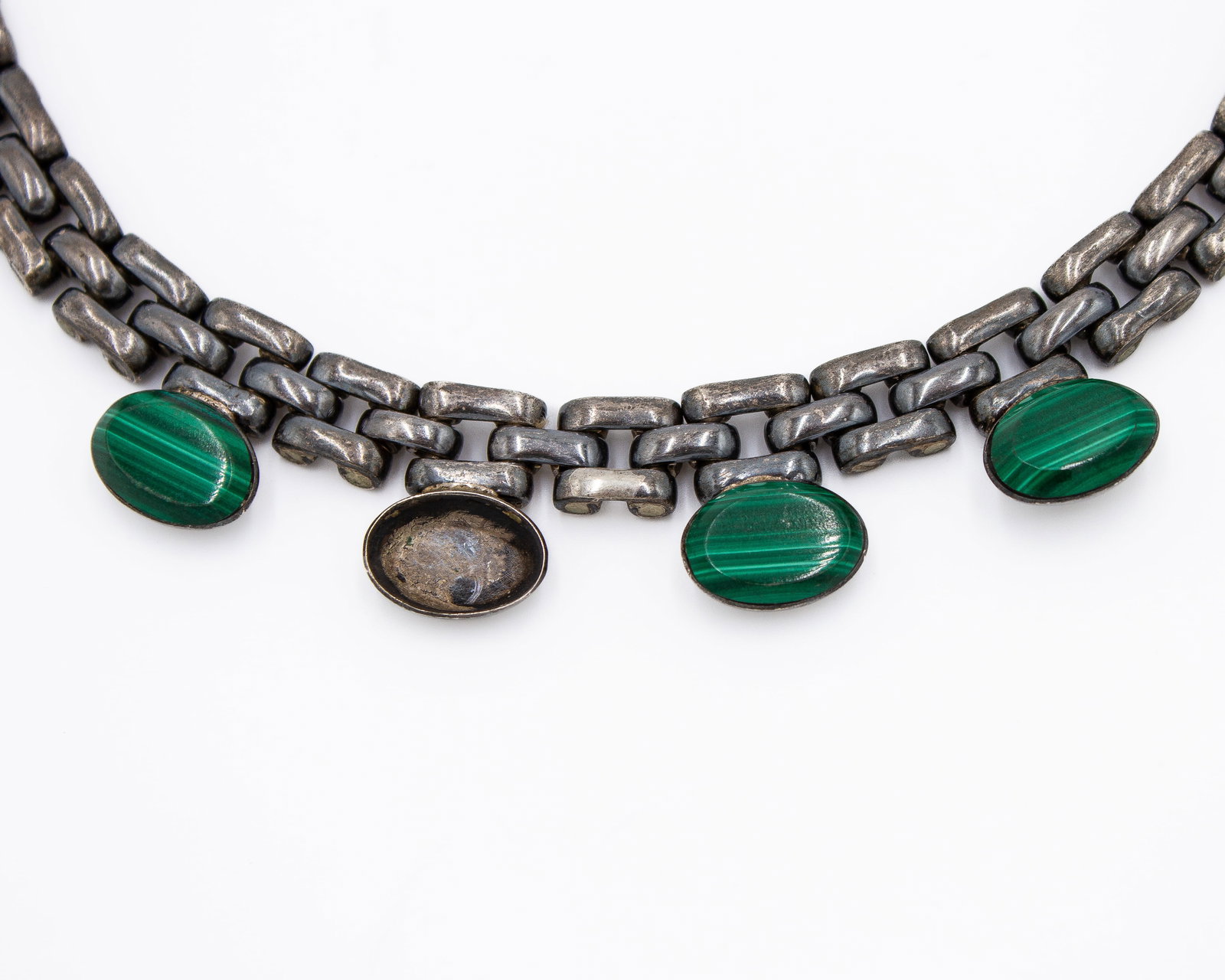 Old Taxco Sterling TJ-37 Malachite Bracelet: Old Taxco Sterling TJ-37 Malachite Bracelet As is- Missing one stone 65g