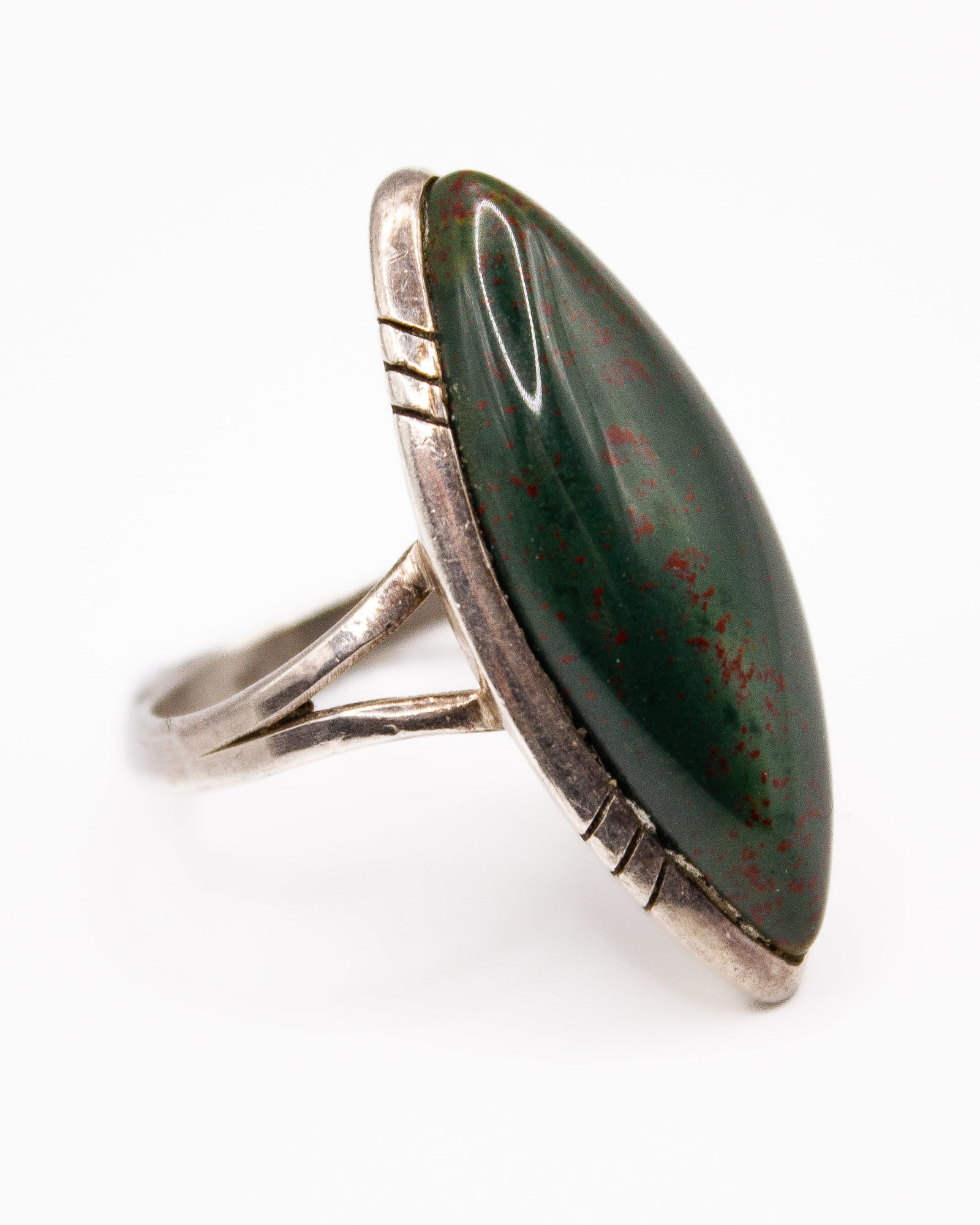 Sterling Navajo Green Red Stone Ring Size 9 (1 of 4)