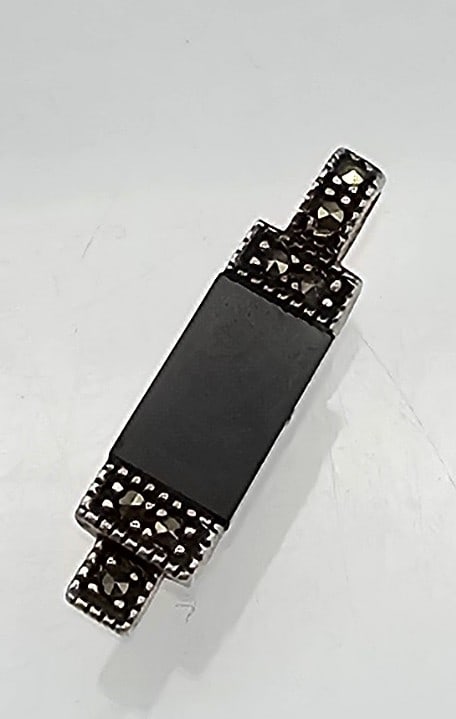 SU Onyx Marcasite Sterling Silver Pendant 2.1 G (1 of 3)