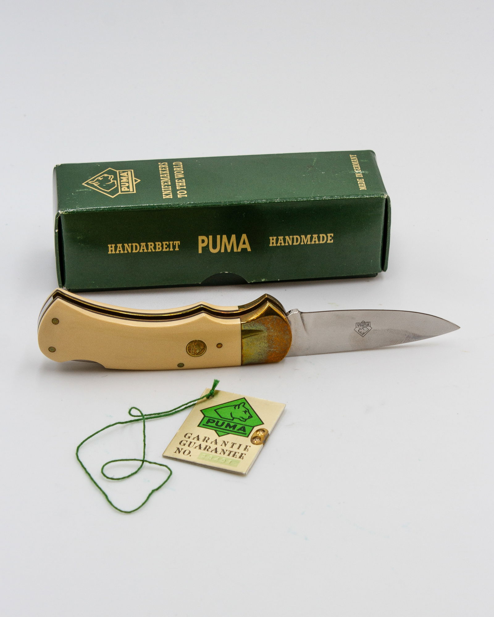 Puma German Cream Colored Stone Knife Like New Condition (1 of 11)