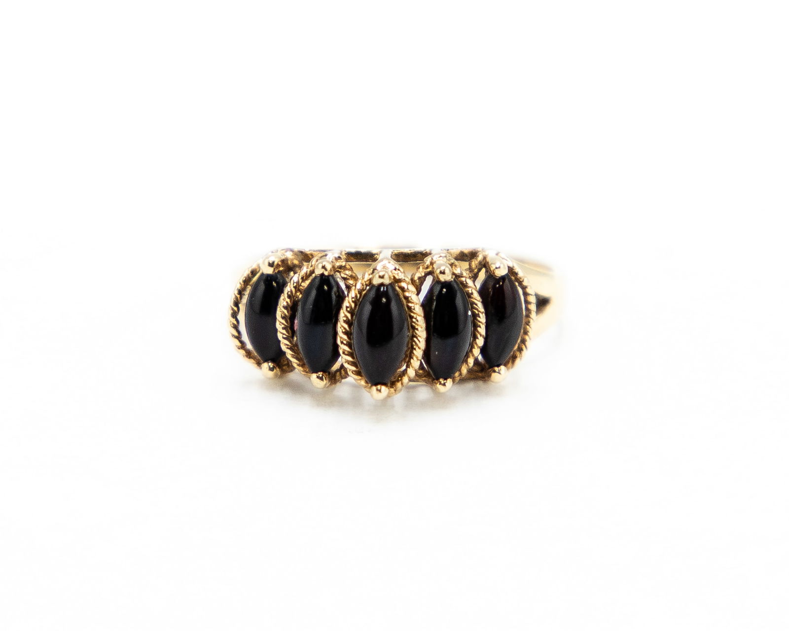 Graduated Onyx 14k Gold Cocktail Ring Sz. 6.5 (1 of 6)