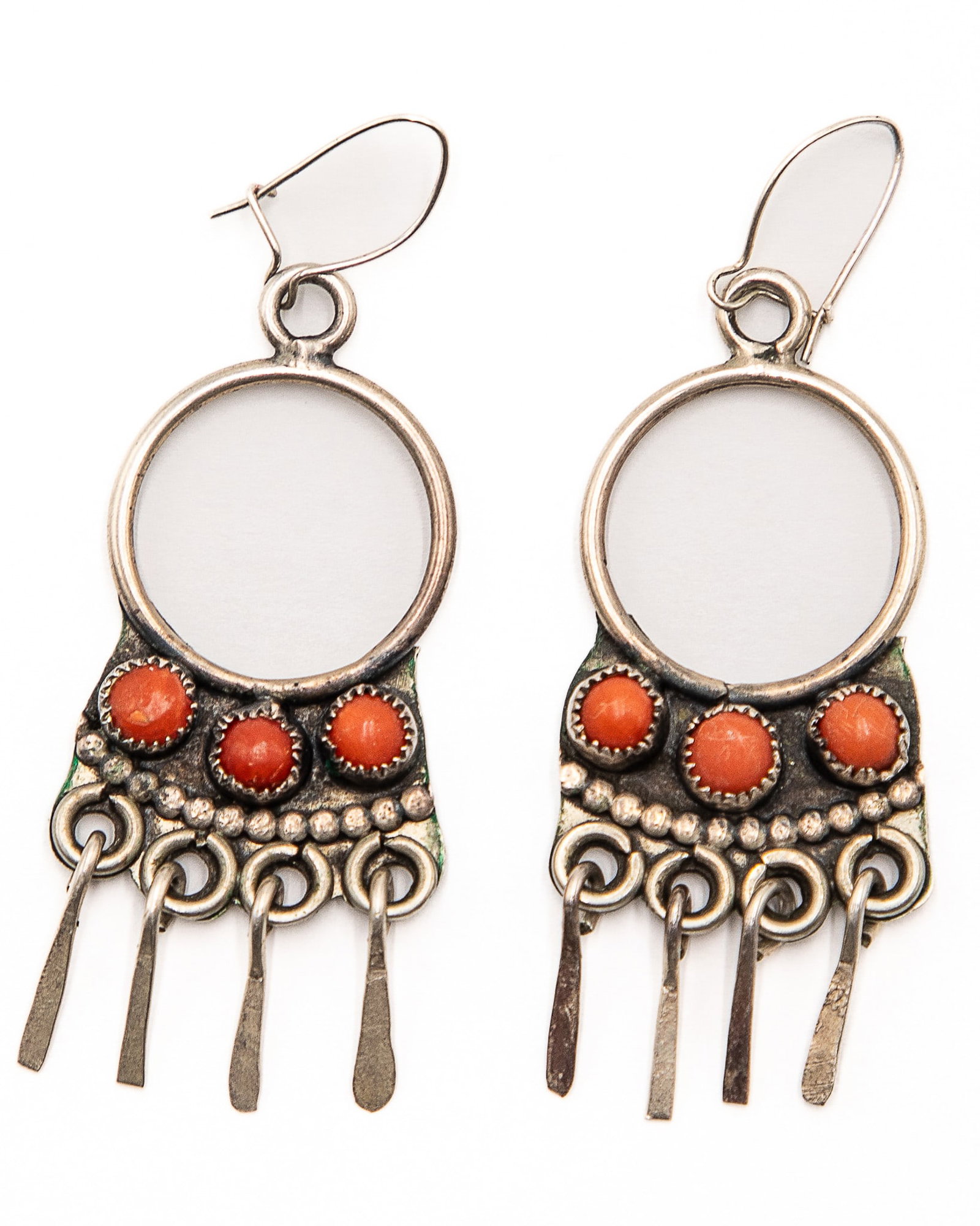 Vintage Coral Chandelier Earrings: Vintage Coral Chandelier Earrings 12g
