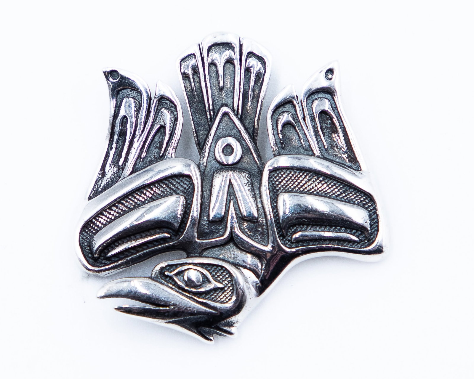 Vintage Northwest Native American Sterling Bird Pendant (1 of 4)