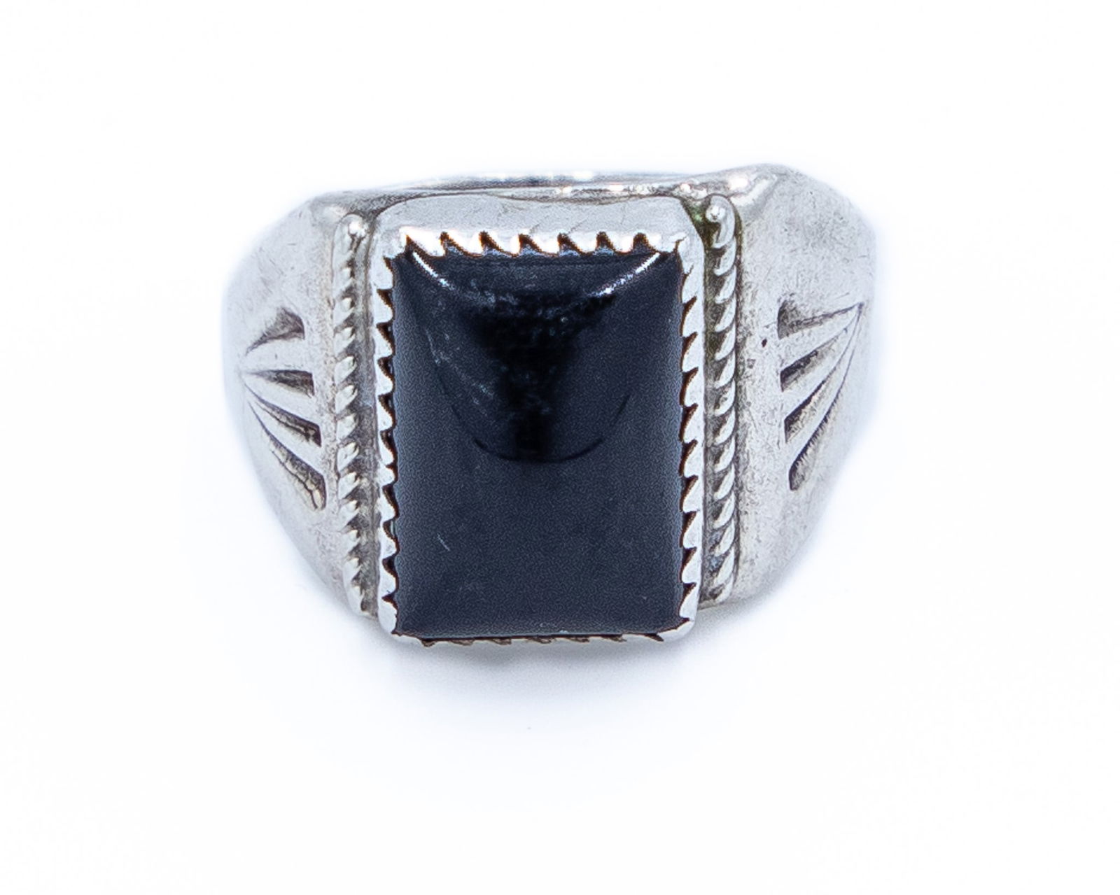 Signed A Vintage Navajo Sterling Onyx Ring Sz. 9 (1 of 6)